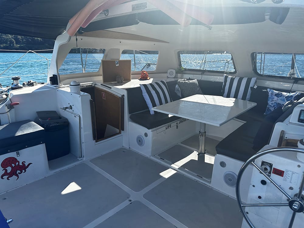 What's Kraken - Sydney Harbour boat hire