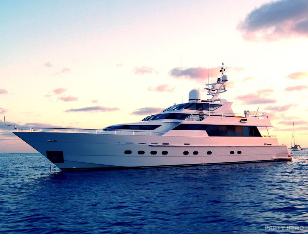 Boat Party Hire activity in Sydney - group bookings
