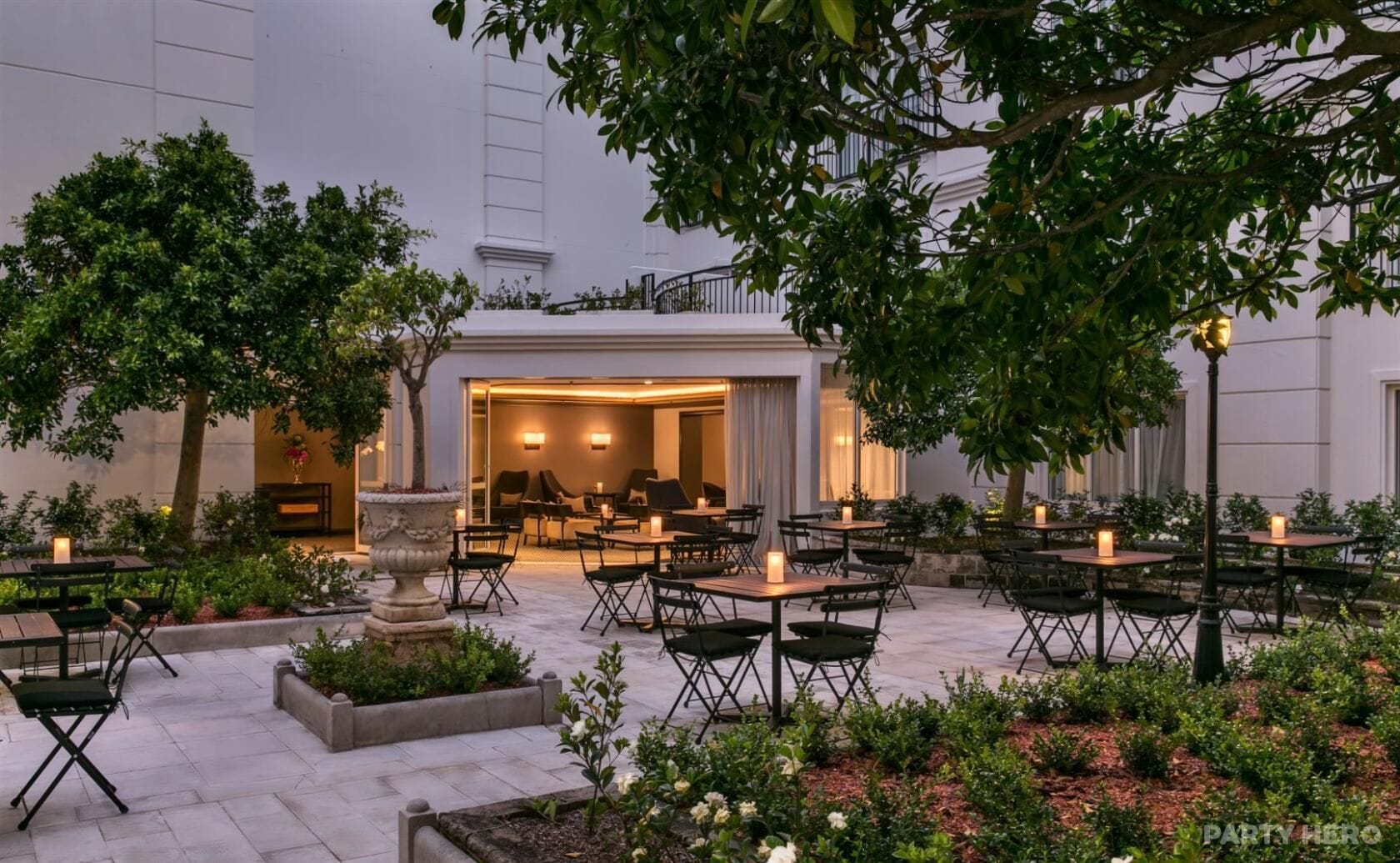 Courtyard at InterContinental Sydney Double Bay - party venue hire
