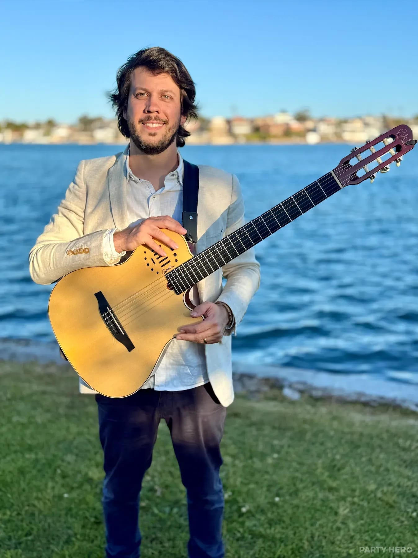 Ricardo Steyer activity in Sydney - group bookings
