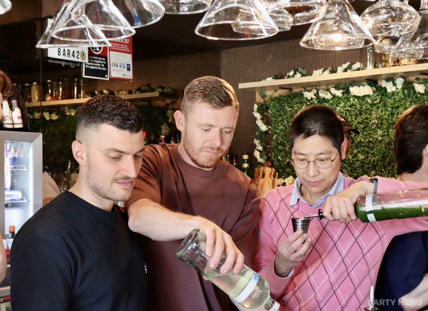Li'l Darlin Surry Hills cocktail classes in Sydney - group bookings