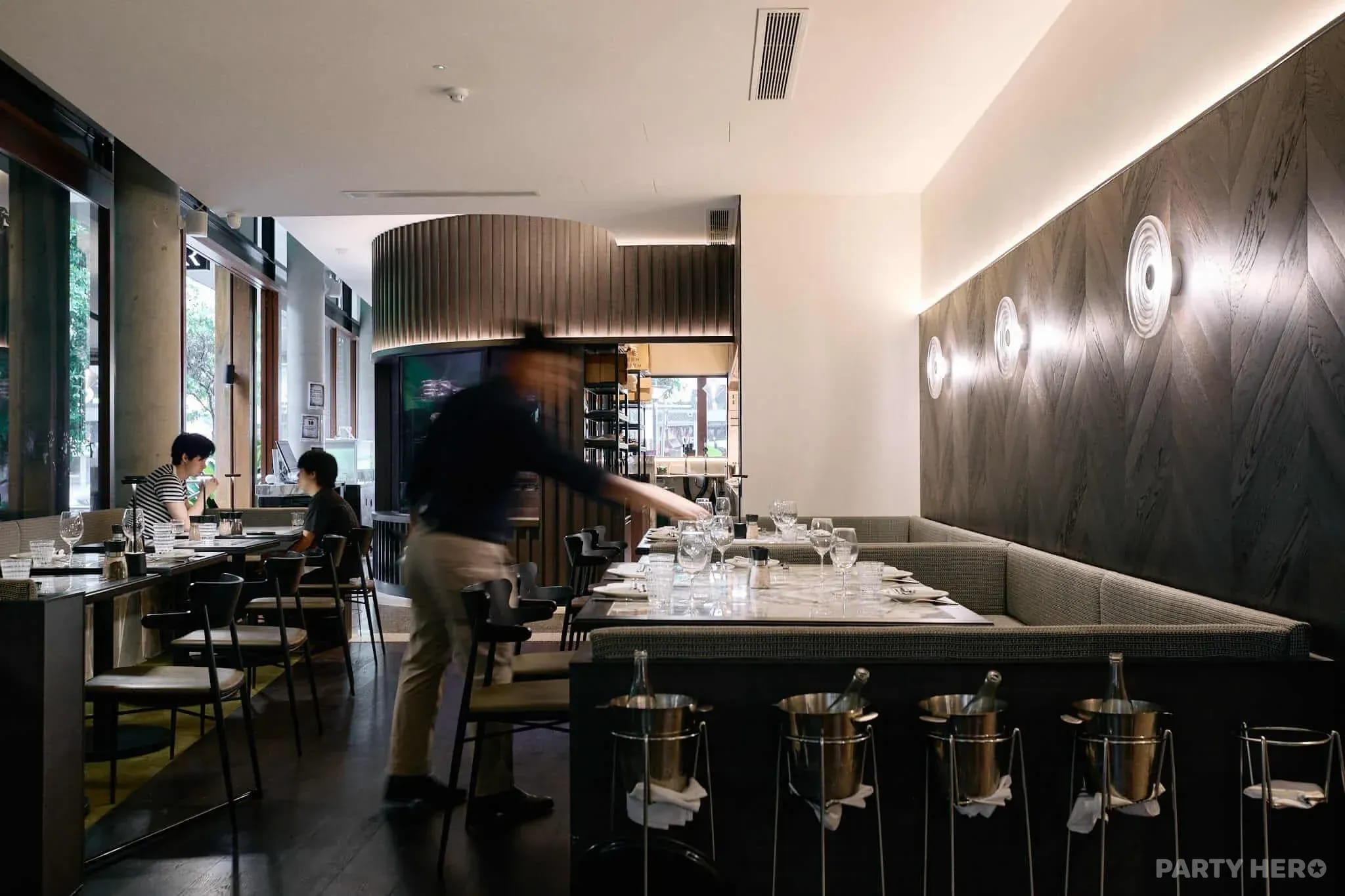 Rich & Rare - party venue in Brisbane