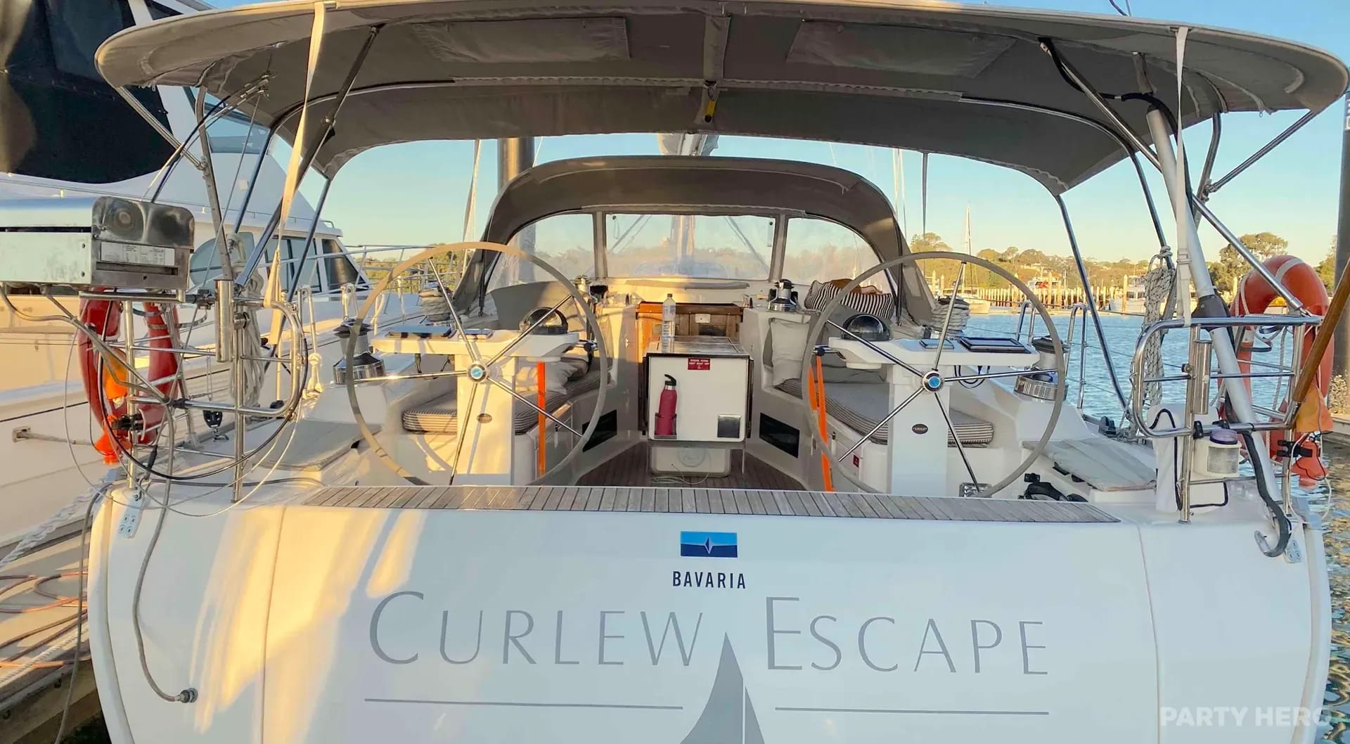 Curlew Escape - private boat charter in Brisbane