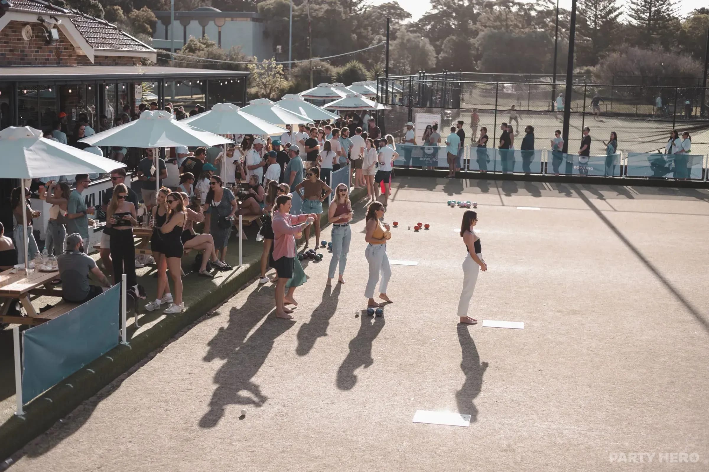 Bondi Bowling Club lawn bowls in Sydney - group bookings
