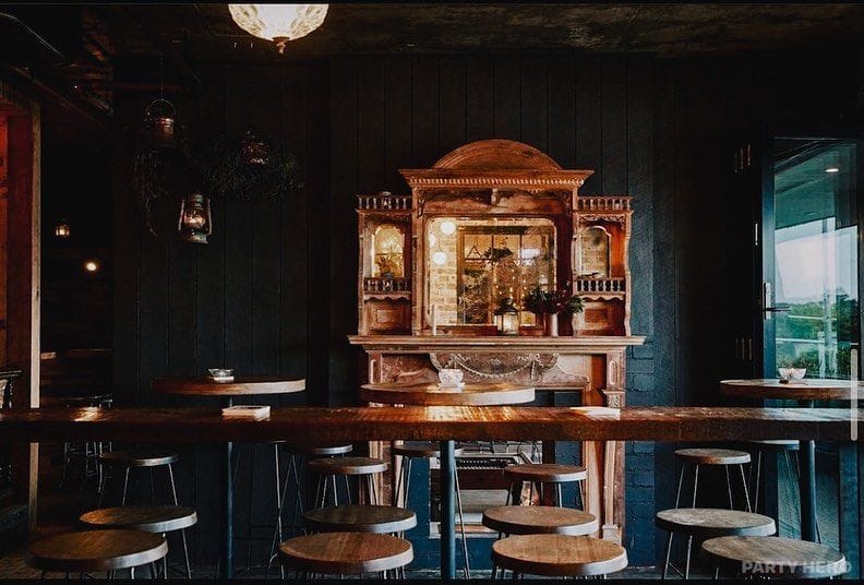 Stowaway Bar - party venue in Sydney