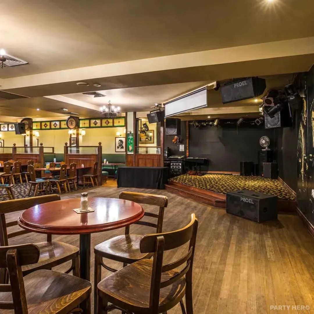 Dooley's Irish Bar at Monash Hotel - party venue in Melbourne