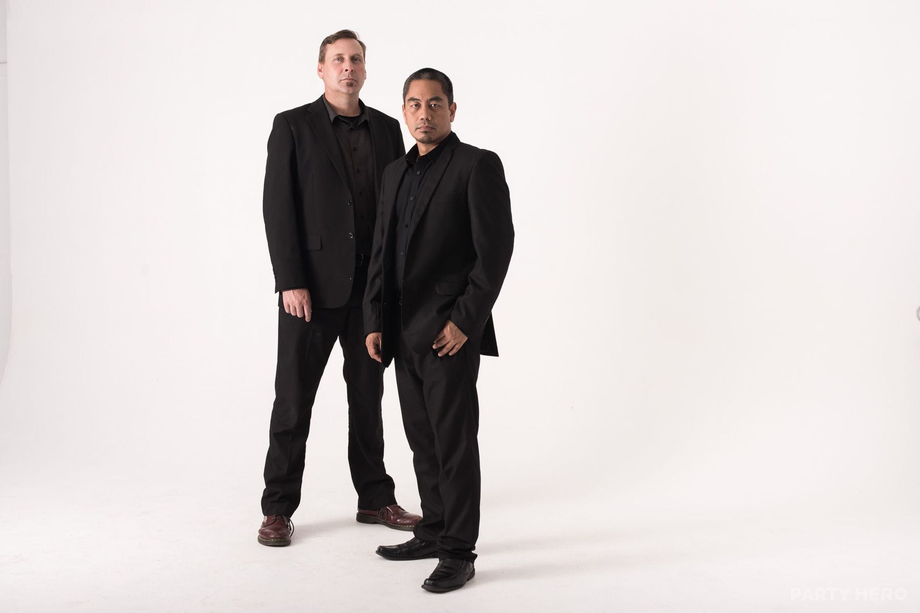 Acoustic Autograph Entertainment activity in Sydney - group bookings