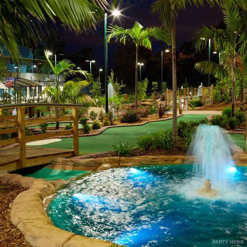 Thornleigh Golf Centre mini golf in Sydney - group bookings