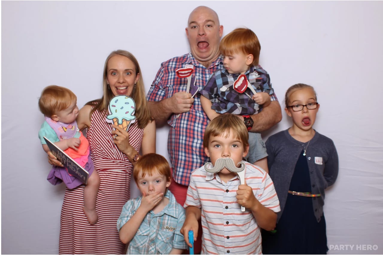 Candid Snaps activity in Sydney - group bookings