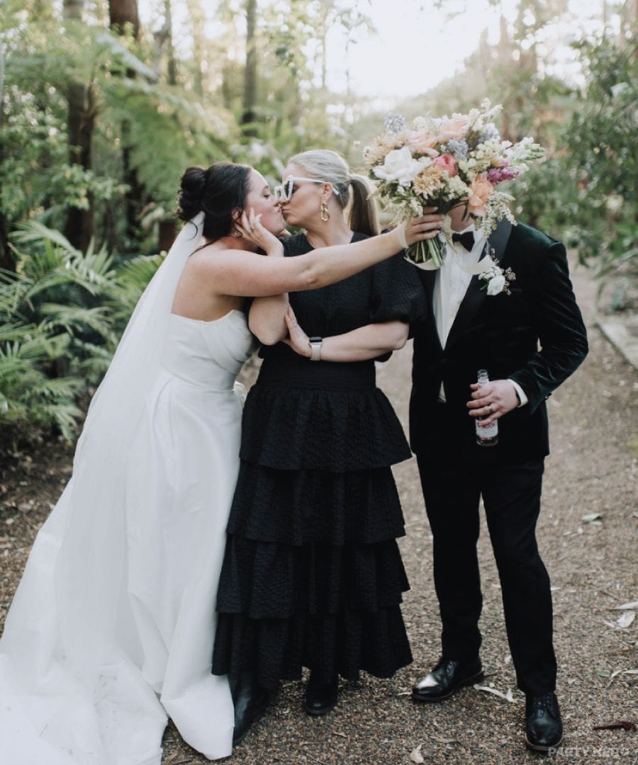 Sarah Chippindale Celebrant - marriage celebrant in the Hunter Valley