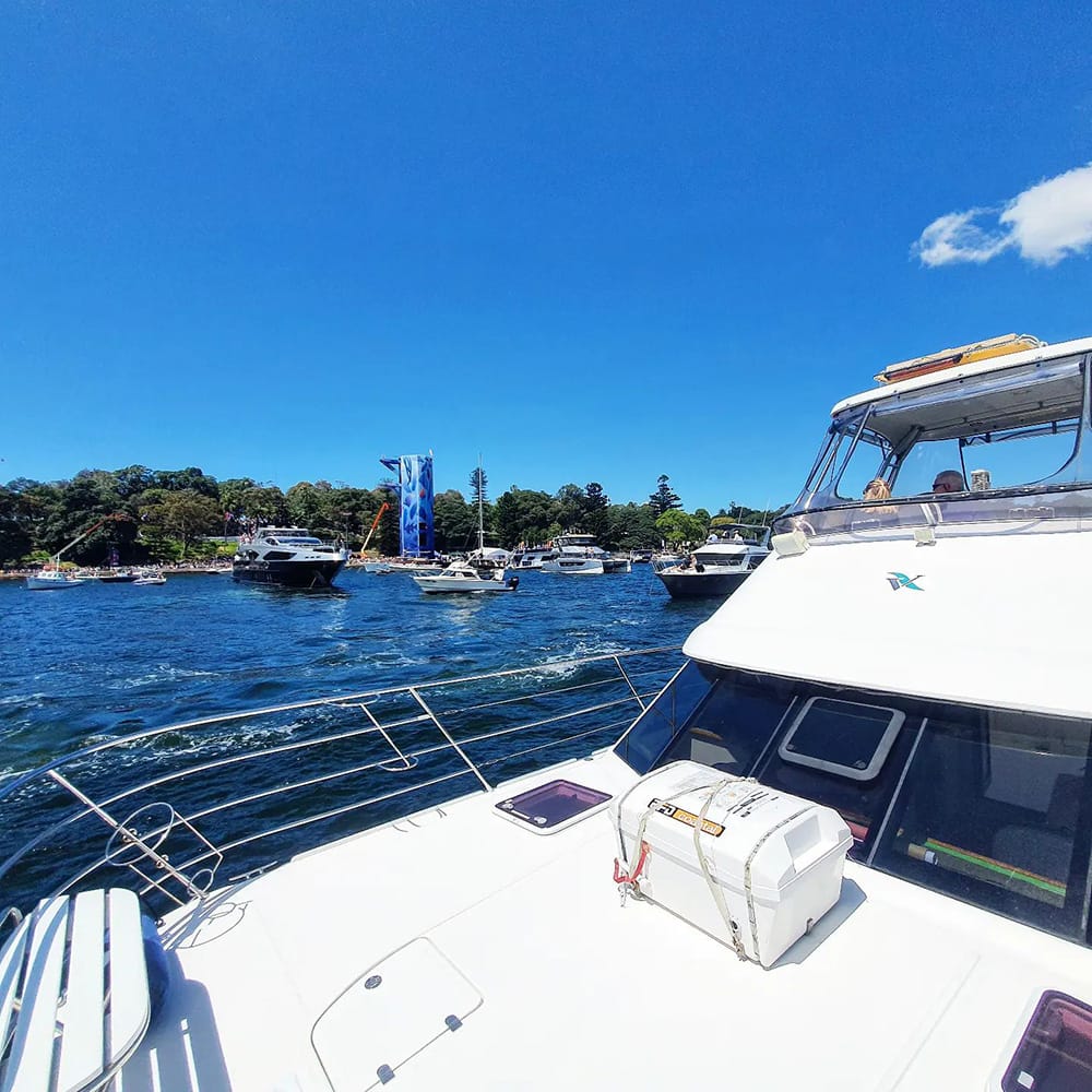 Life's Good - Sydney Harbour boat hire