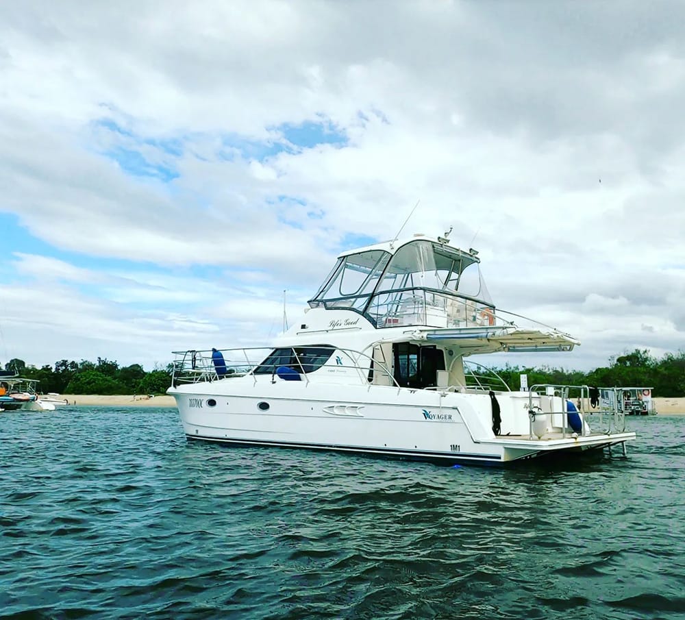 Life's Good - Sydney Harbour boat hire