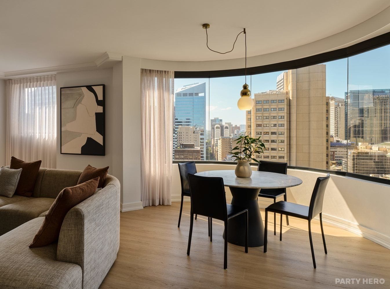 Adina Apartment Hotel Sydney Town Hall - serviced apartments in Sydney