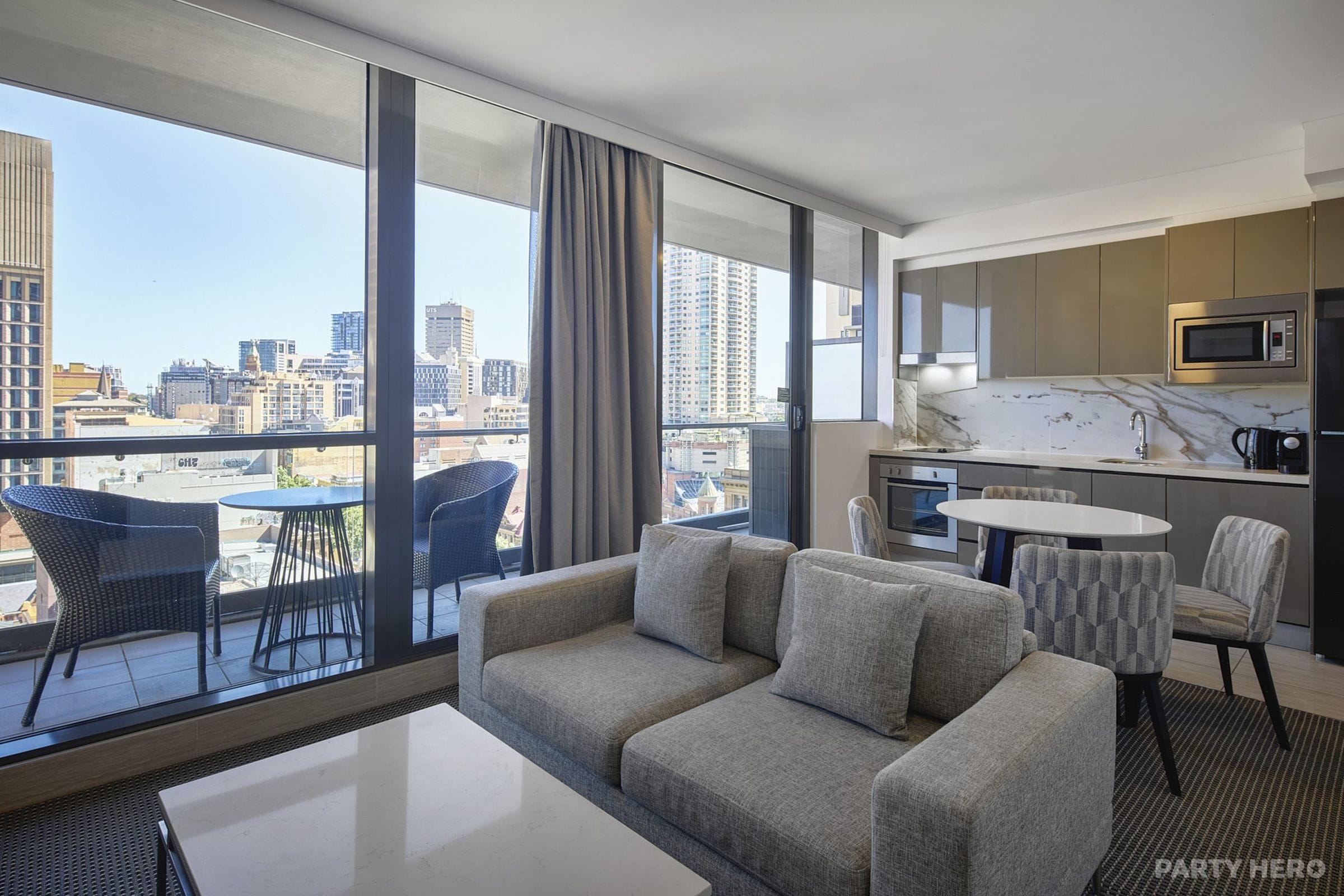 Meriton Suites Campbell Street - serviced apartments in Sydney