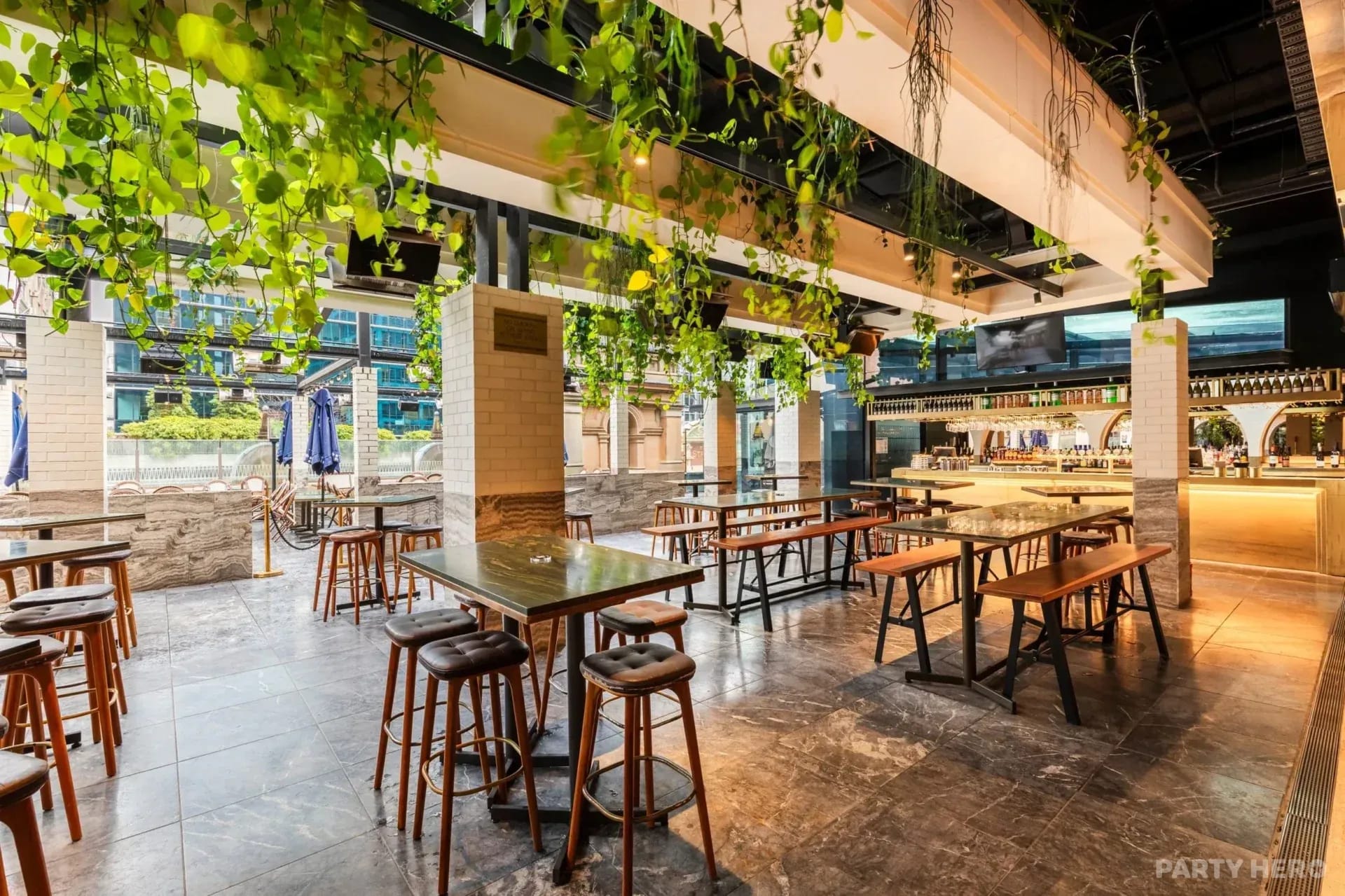 Babylon Rooftop - party venue in Sydney