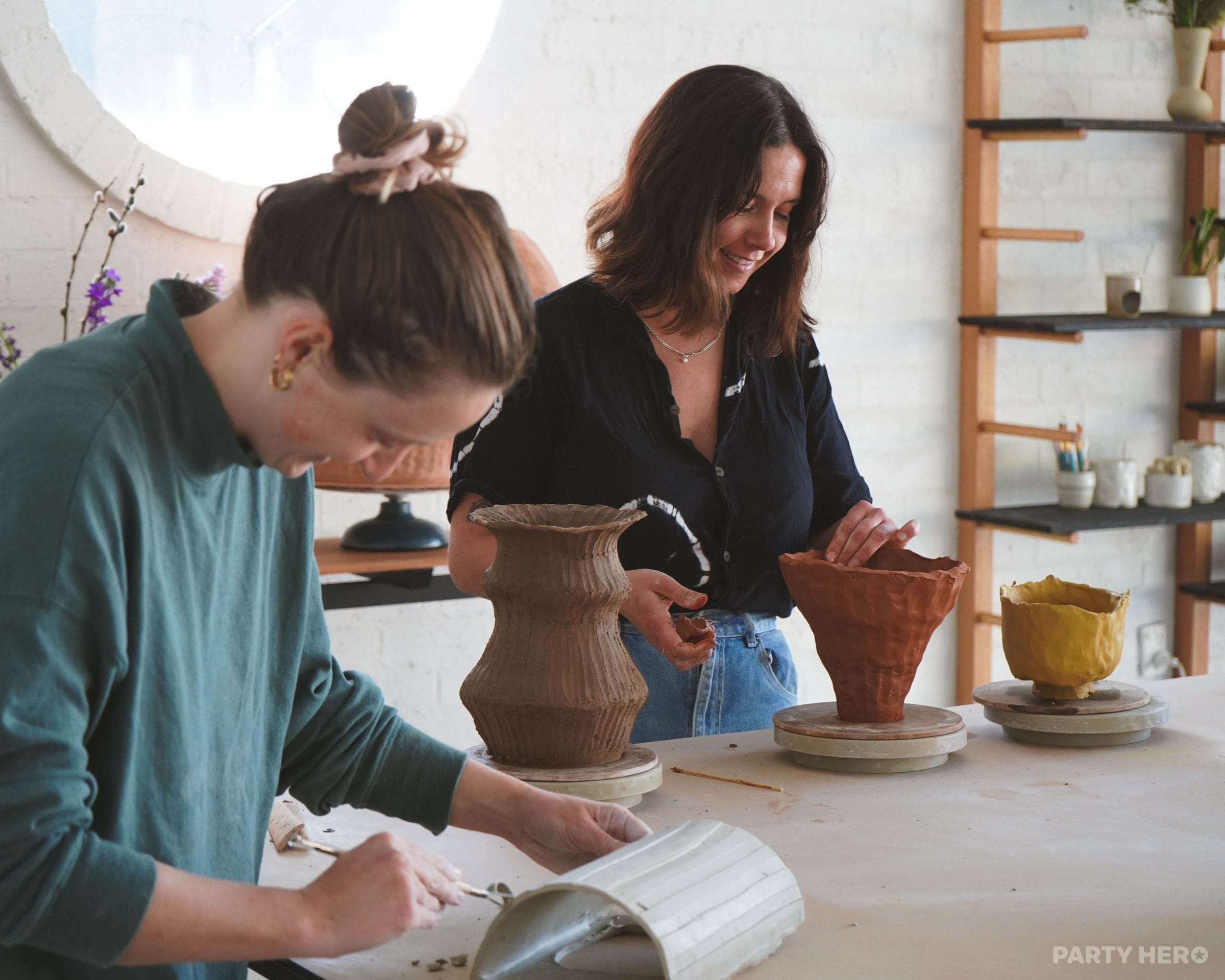 Clay Wollongong - paint and sip in Wollongong