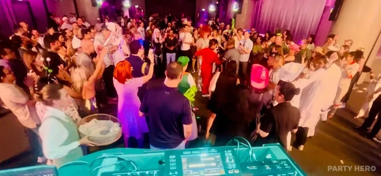 James Dee DJ Entertainment - dj hire in Sydney