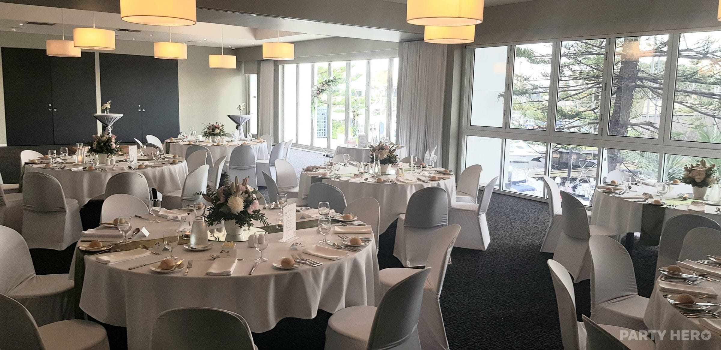 The Bridge Hotel Mordialloc - party venue in Melbourne
