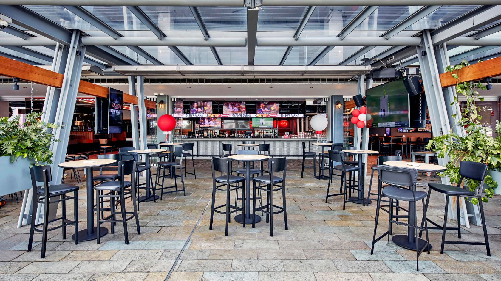 Left Wing - Darling Harbour party venue hire