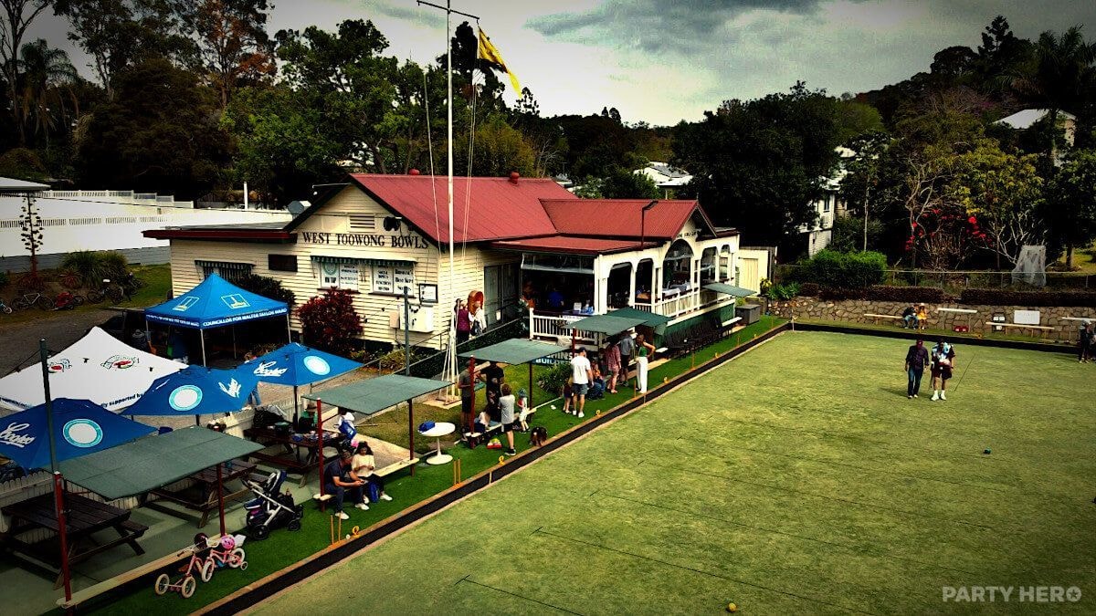 West Toowong Bowls Club - barefoot bowls in Brisbane