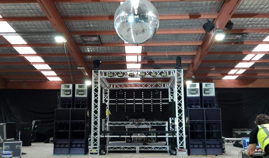 Buzz Speaker Hire activity in Sydney - group bookings
