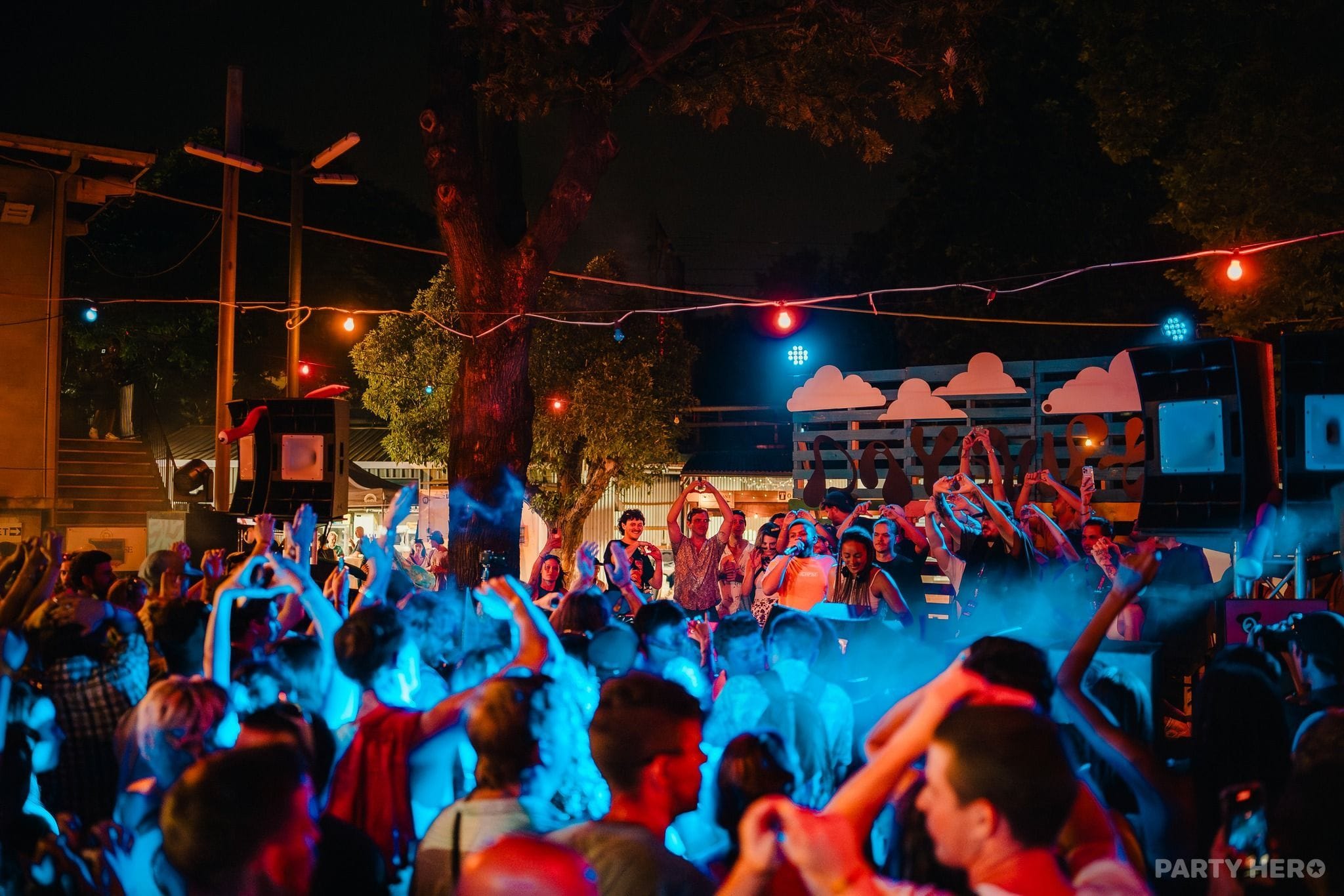 Buzz Speaker Hire activity in Sydney - group bookings