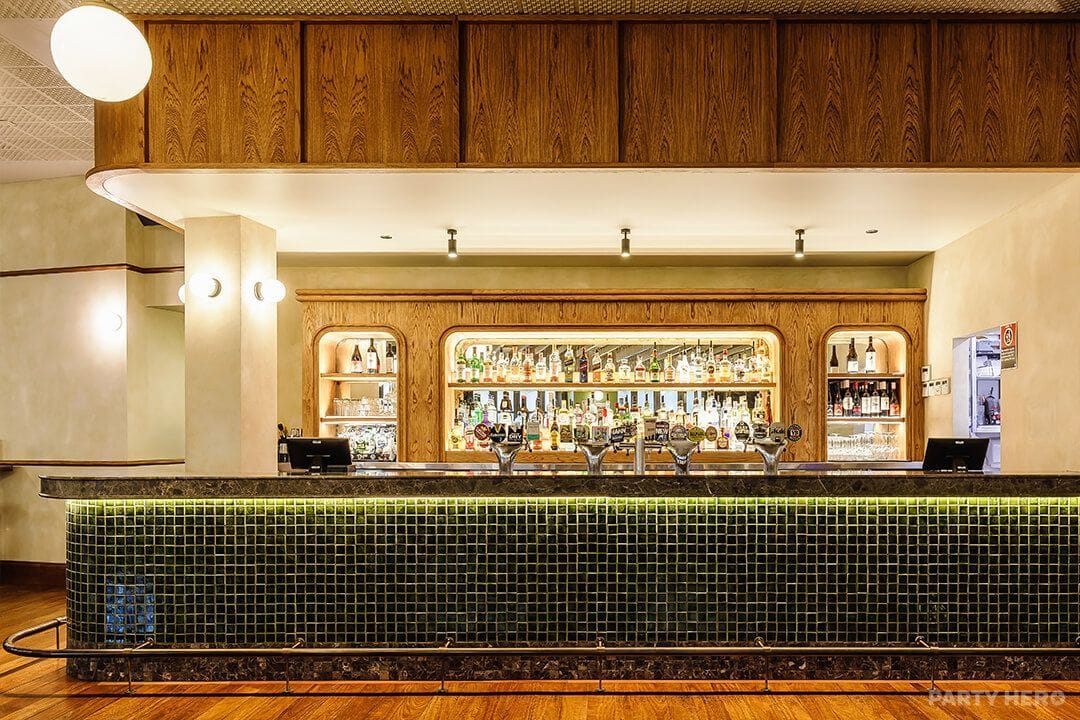 Aurora Rooftop Hotel - party venue in Sydney
