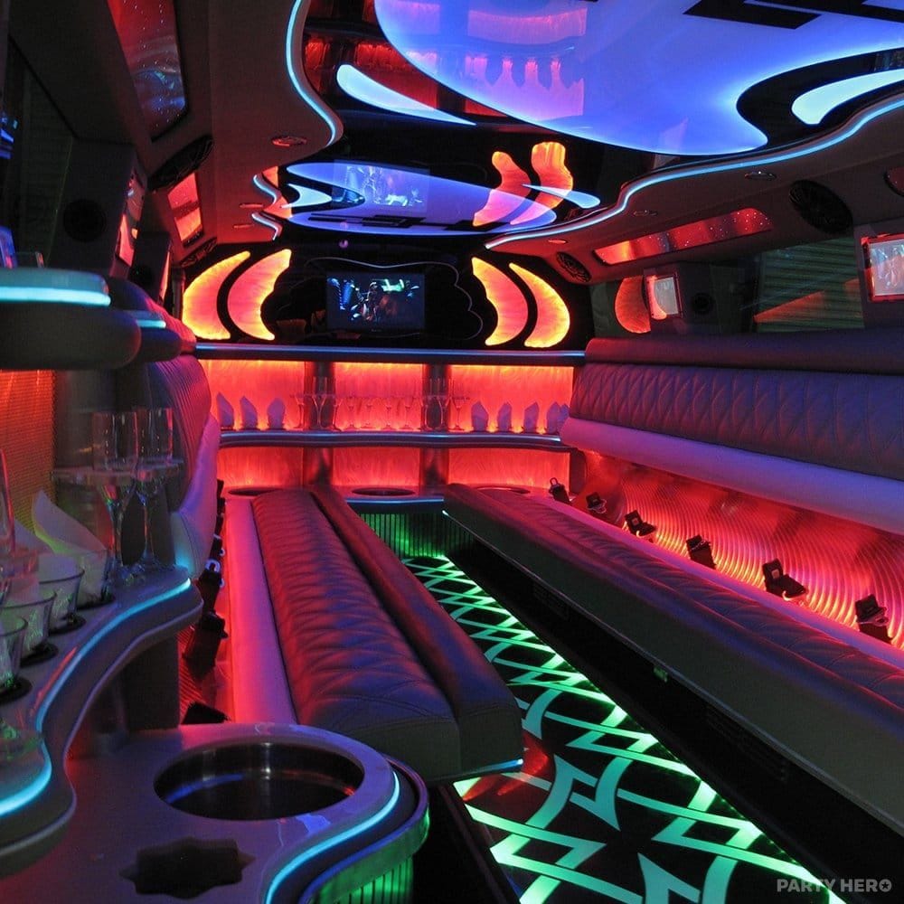 Arrive First Class - limousine hire in Newcastle