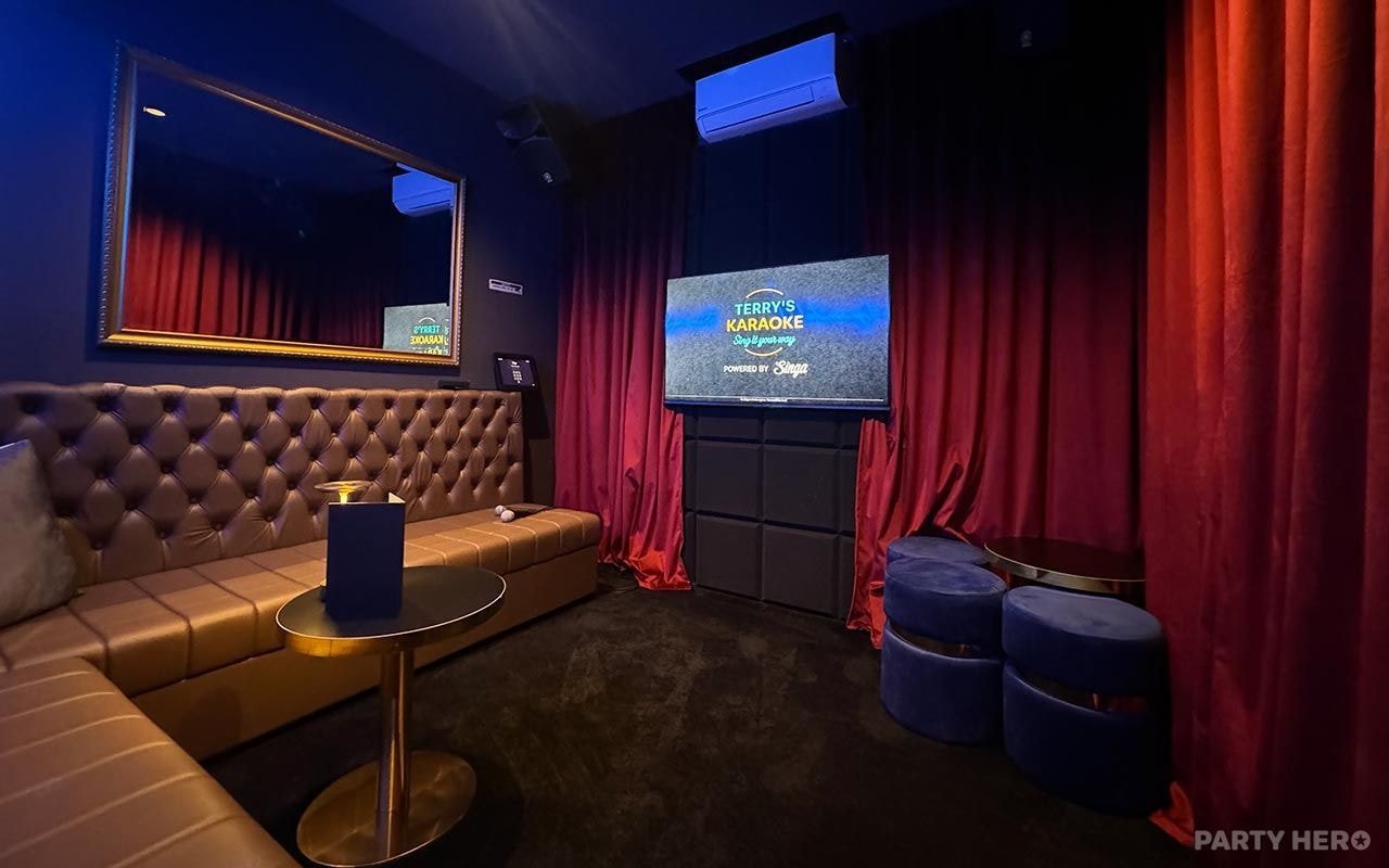 Terry's Karaoke & Piano Bar - party venue on the Mornington Peninsula