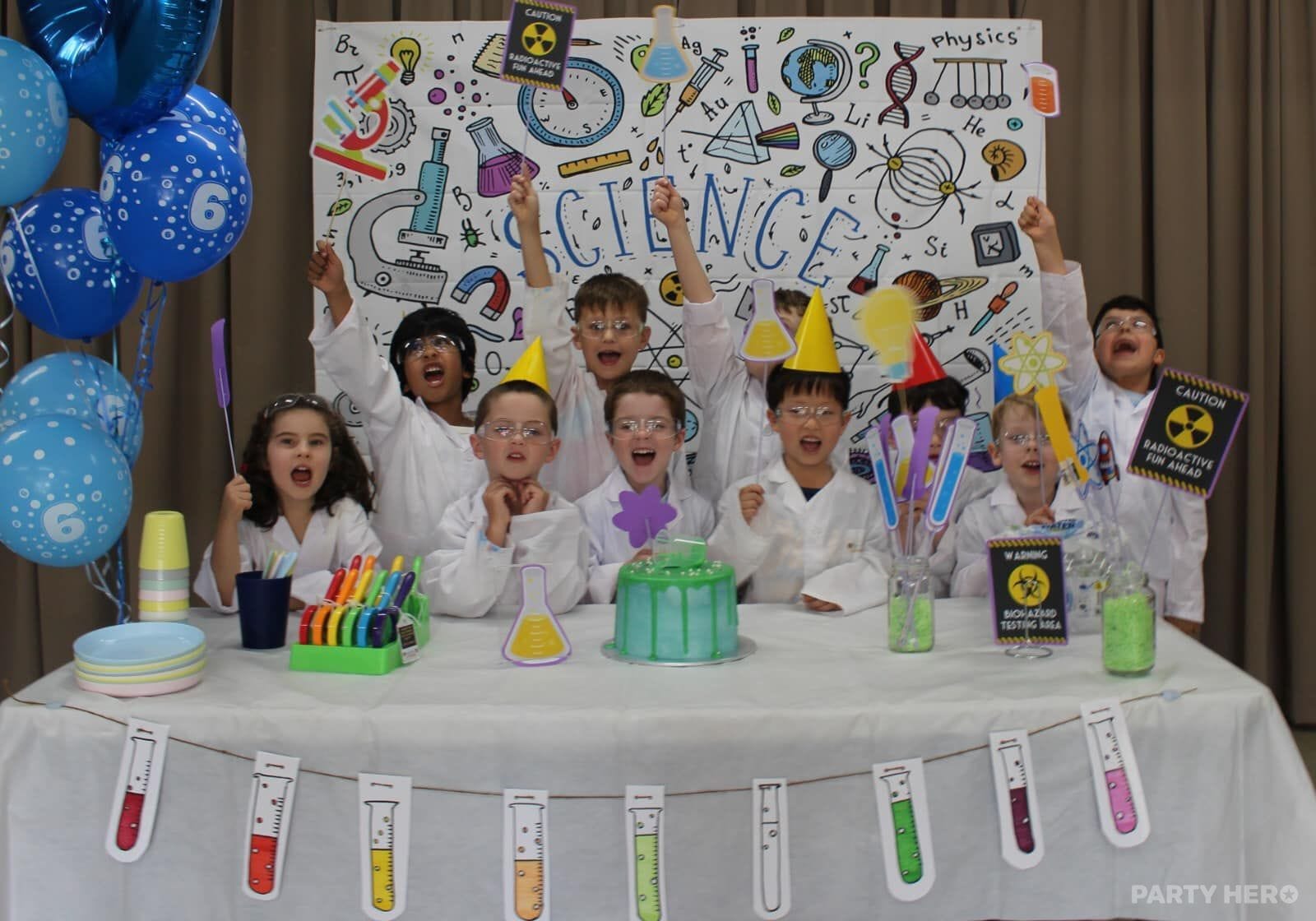 Super Little Scientists activity in Sydney - group bookings