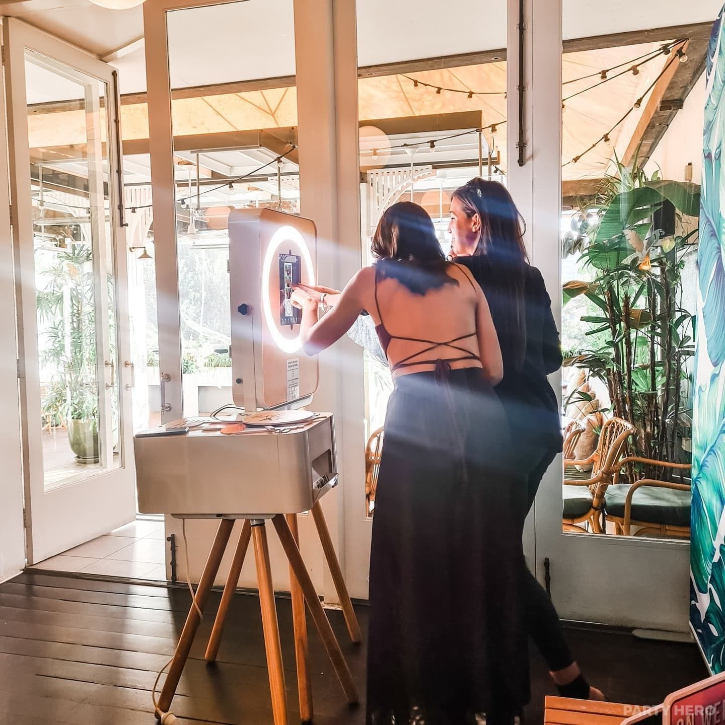 Diamond Booth Co - photo booth hire in Wollongong
