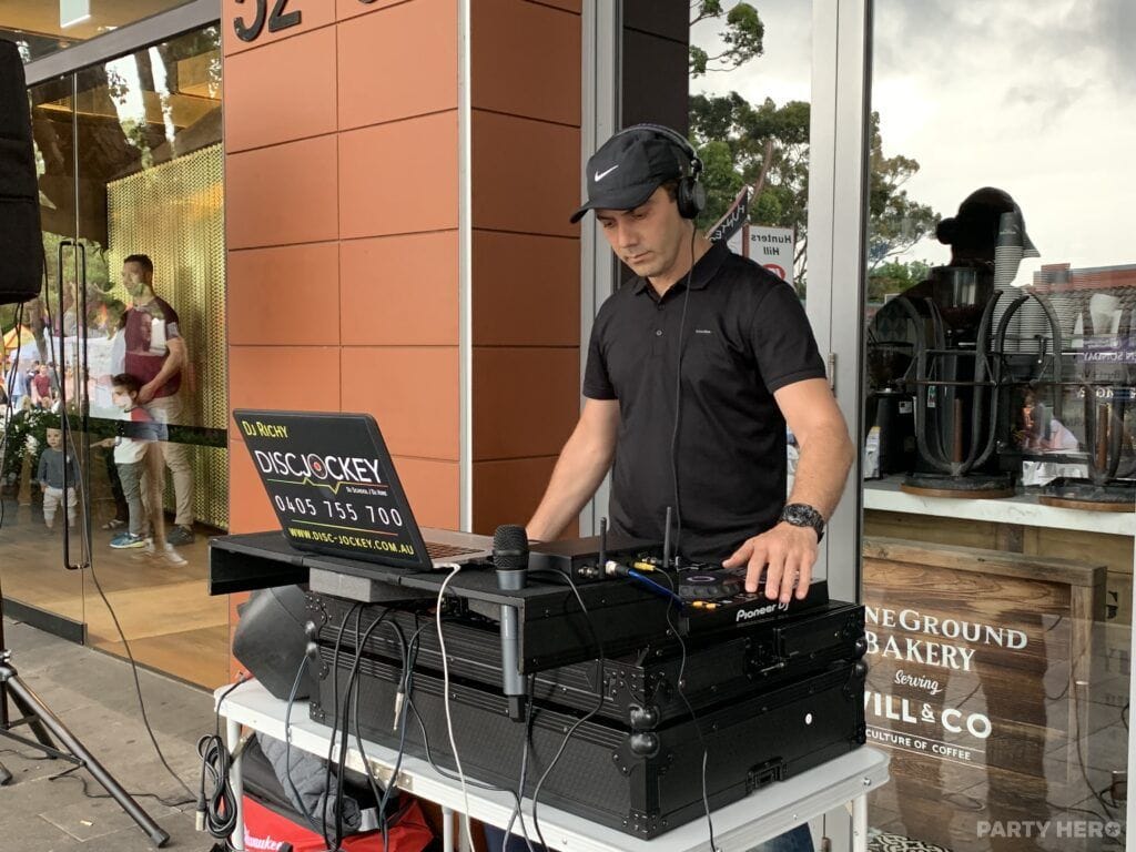 DJ Richy activity in Sydney - group bookings
