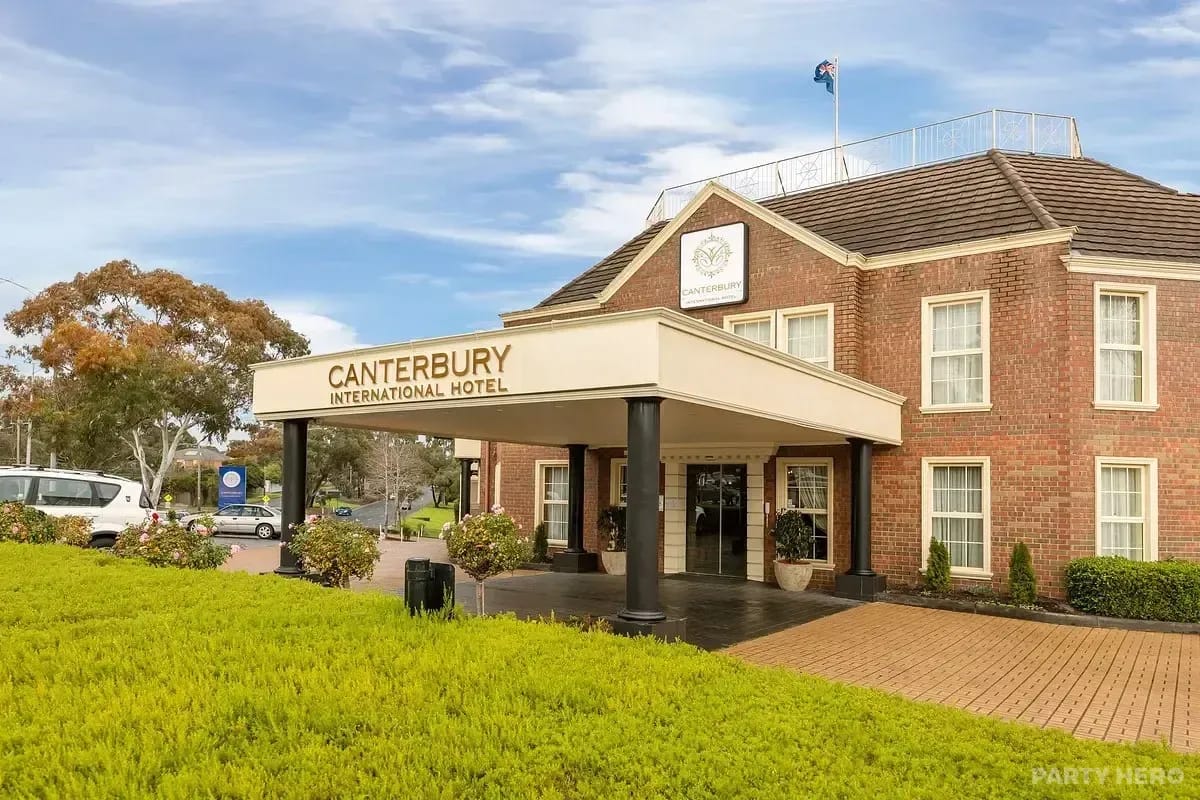 Canterbury International Hotel - hotel in Forest Hill