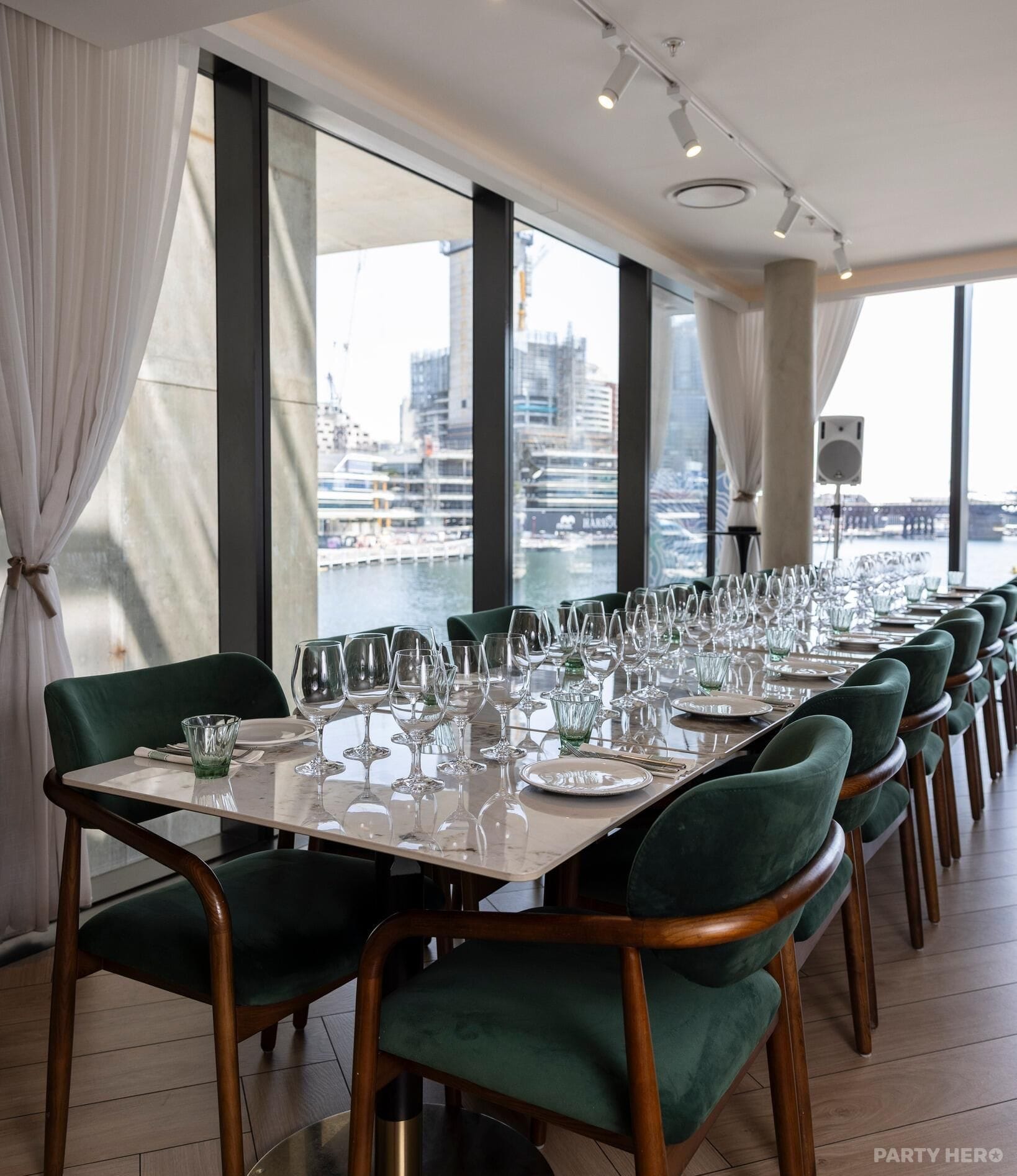 Harbour Room at Vogue Cafe Sydney - party venue hire