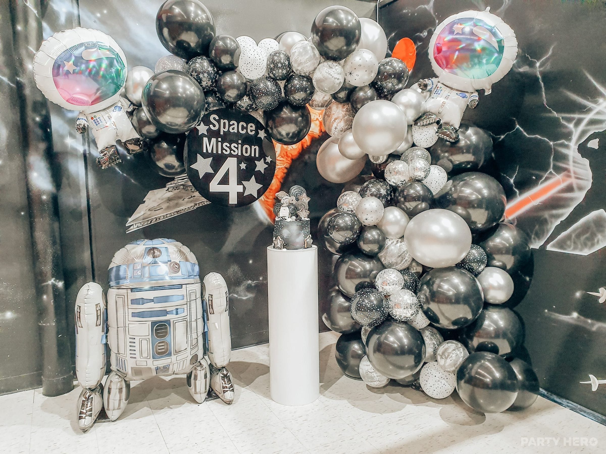 The Balloon Stylist activity in Sydney - group bookings