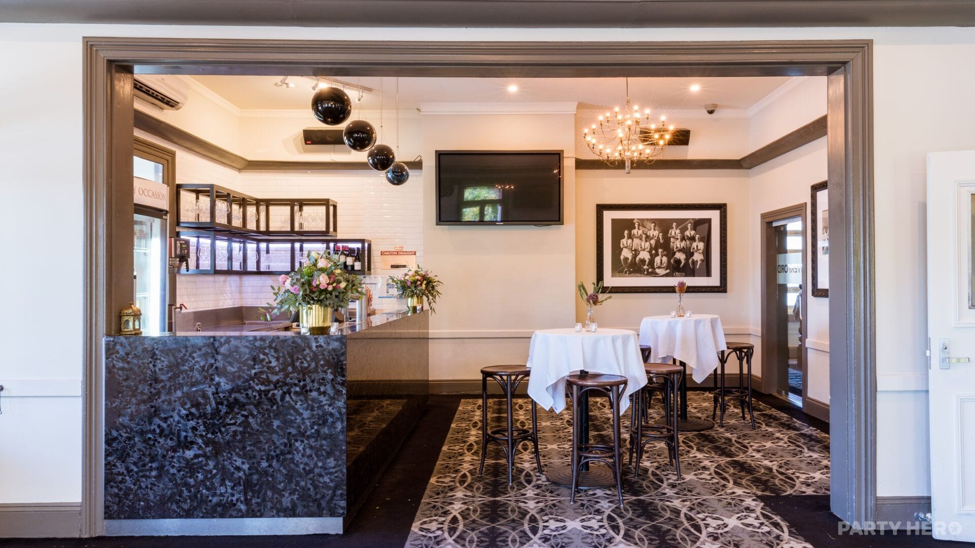 Regatta Hotel - party venue in Brisbane