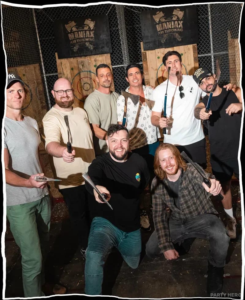 MANIAX Knox - axe throwing in Melbourne