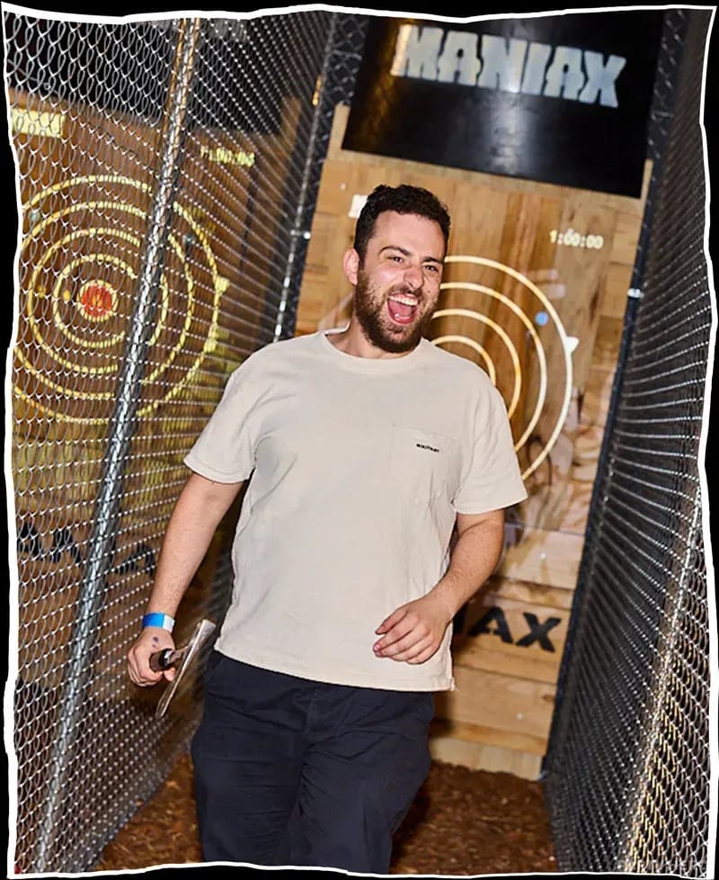 MANIAX Knox - axe throwing in Melbourne