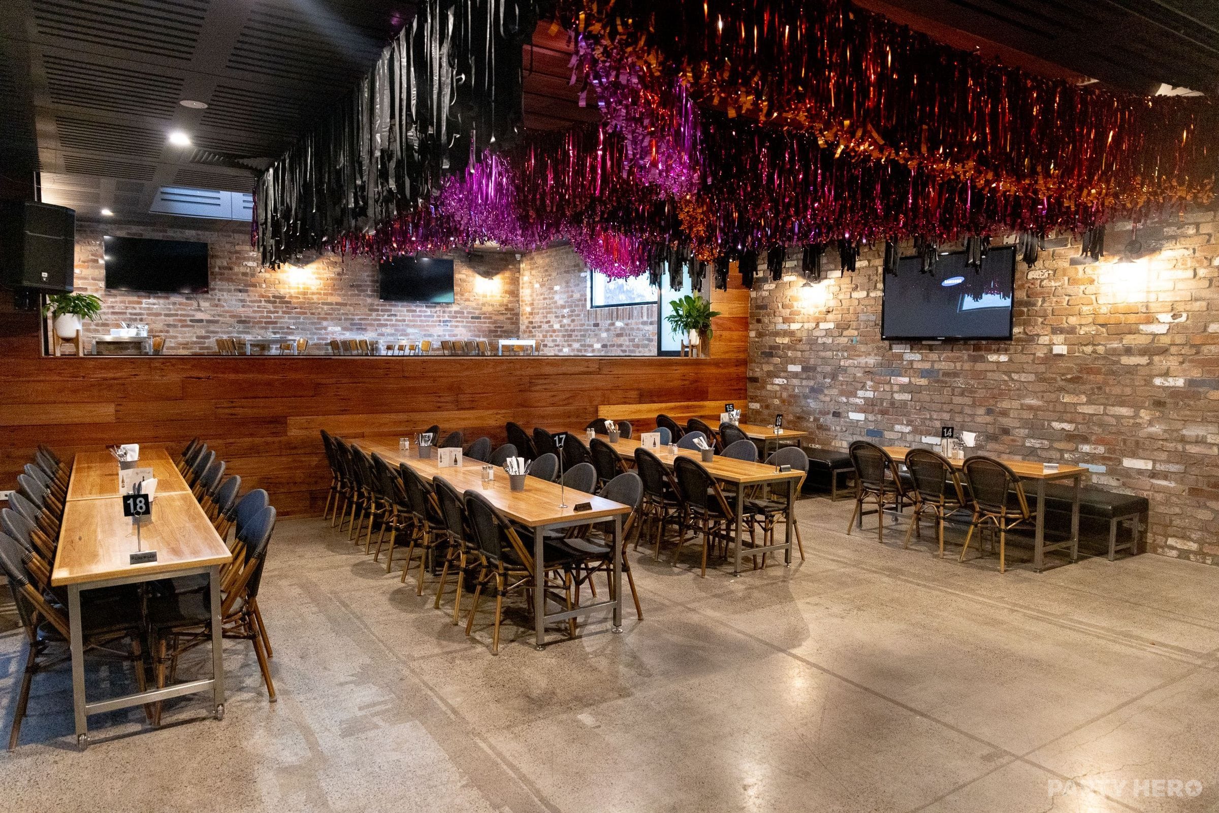 Blackbutt Hotel - party venue in Newcastle