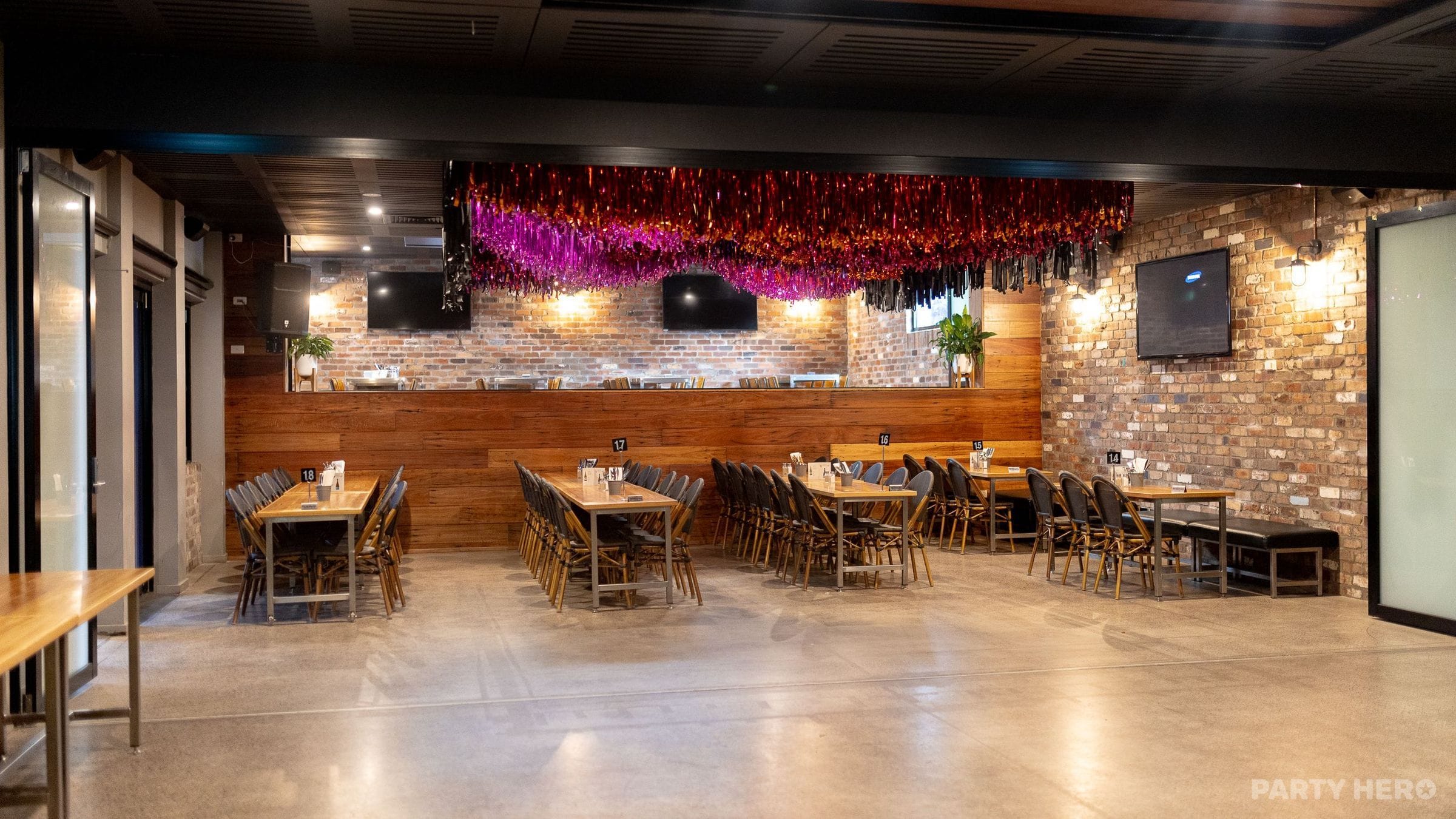 Blackbutt Hotel - party venue in Newcastle