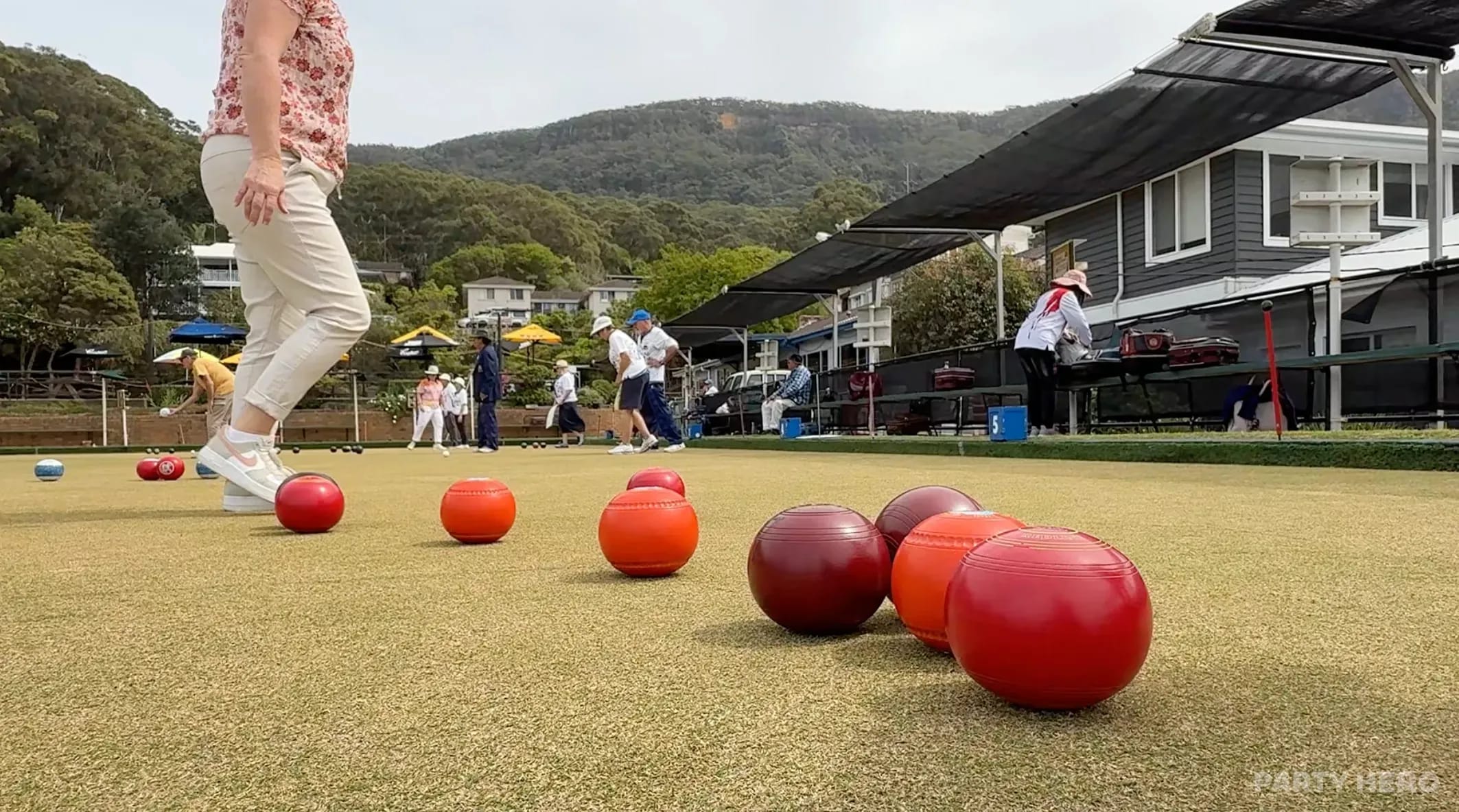 The Wombarra Bowlo - barefoot bowls in Wollongong