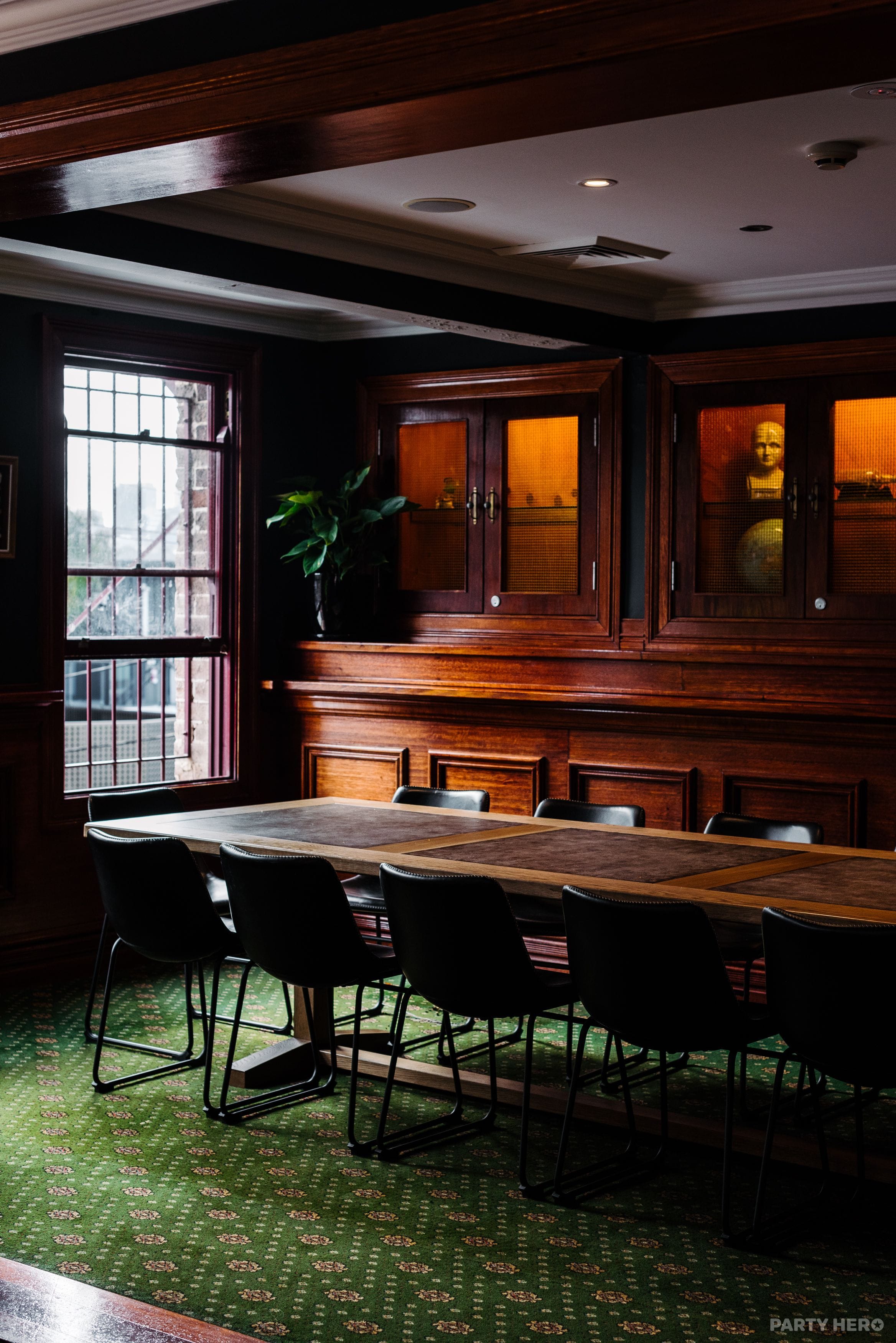 The London Hotel - party venue in Sydney