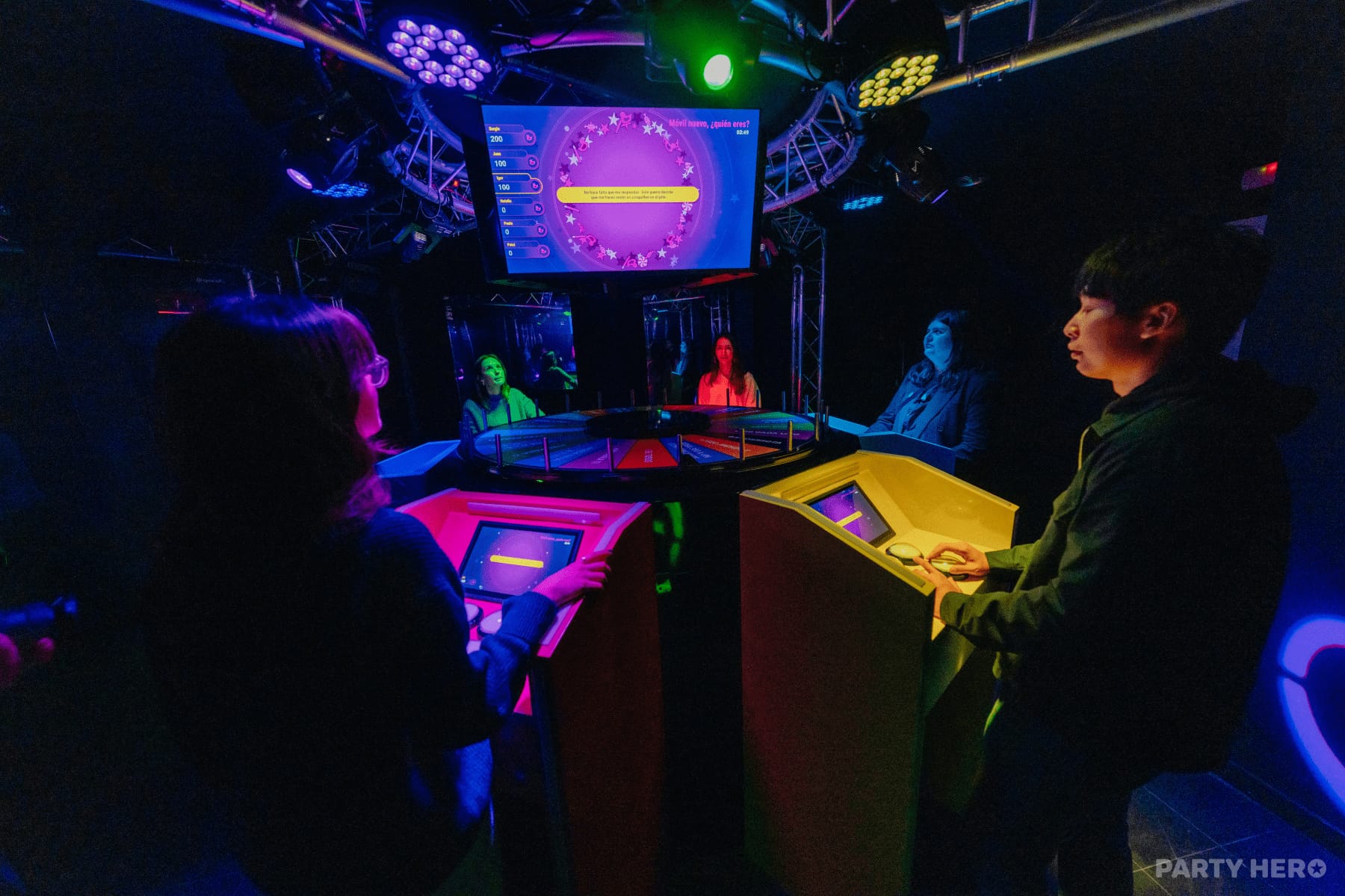 BuzzAttack Brisbane - quiz room games in Brisbane
