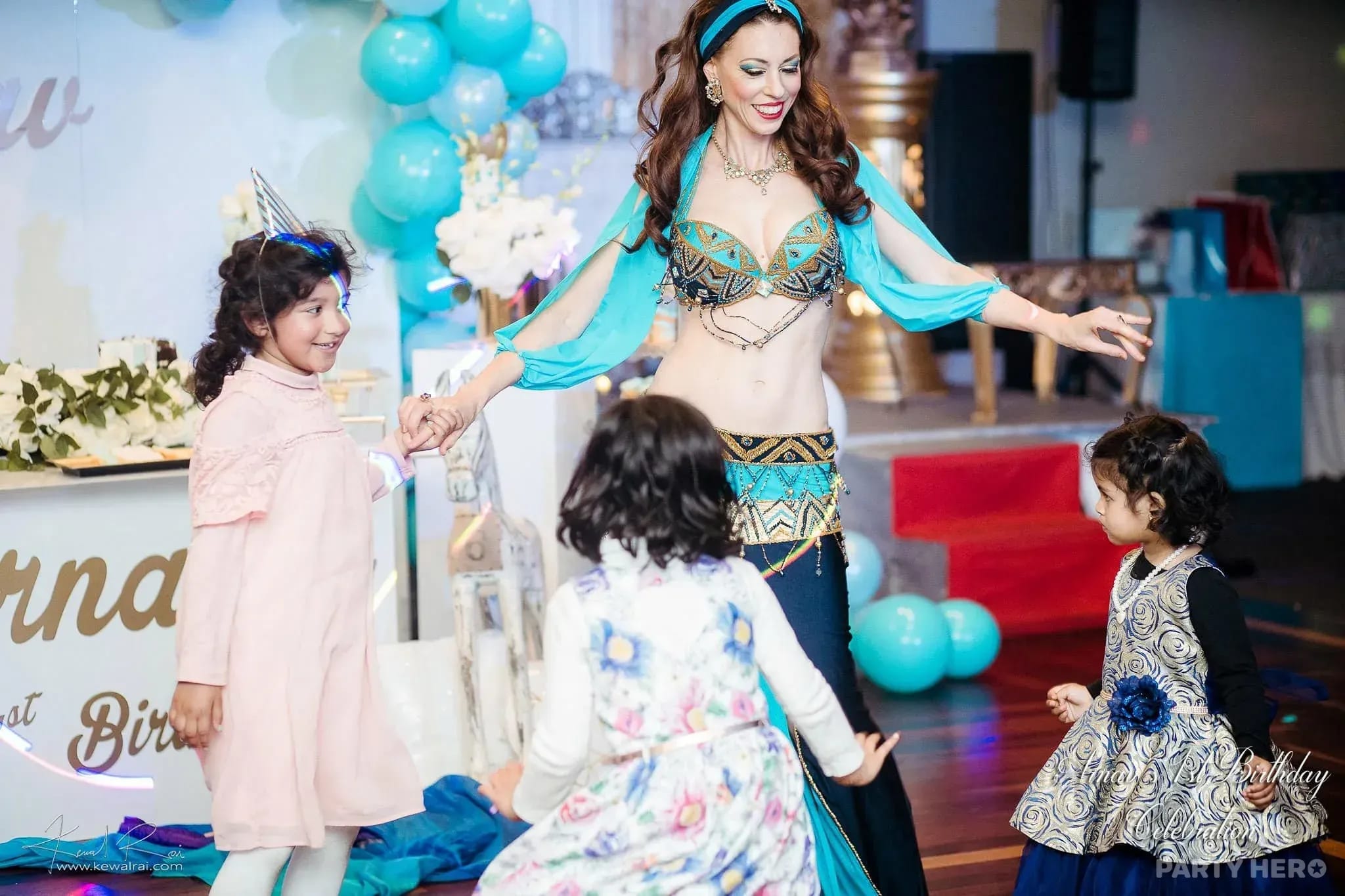 Inspire Bellydance activity in Sydney - group bookings