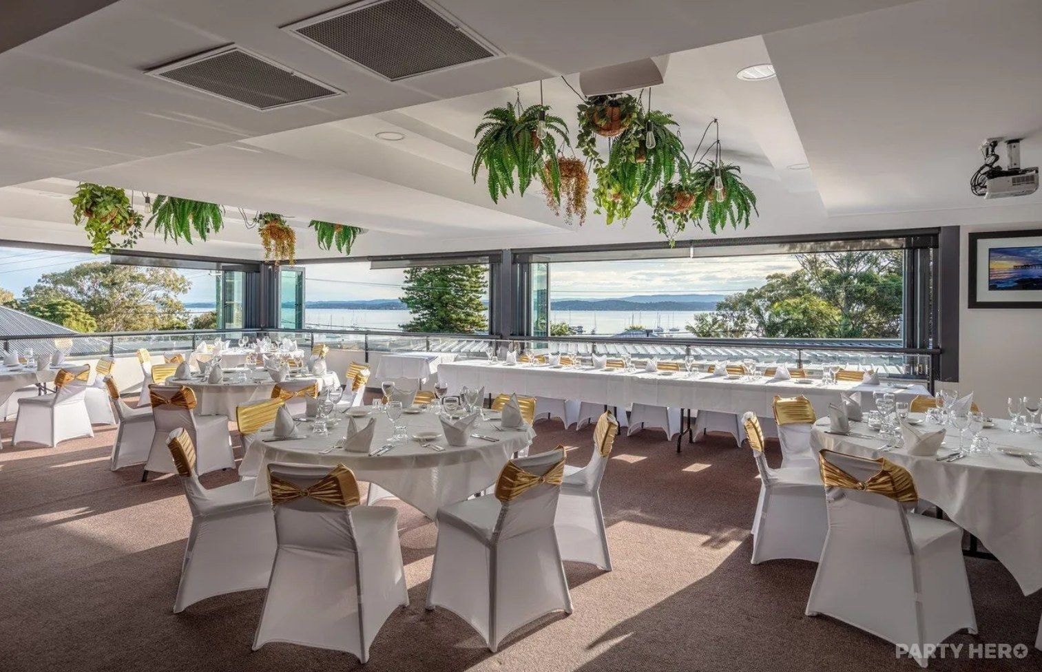 Lake View Room at Gunyah Hotel - party venue in Newcastle