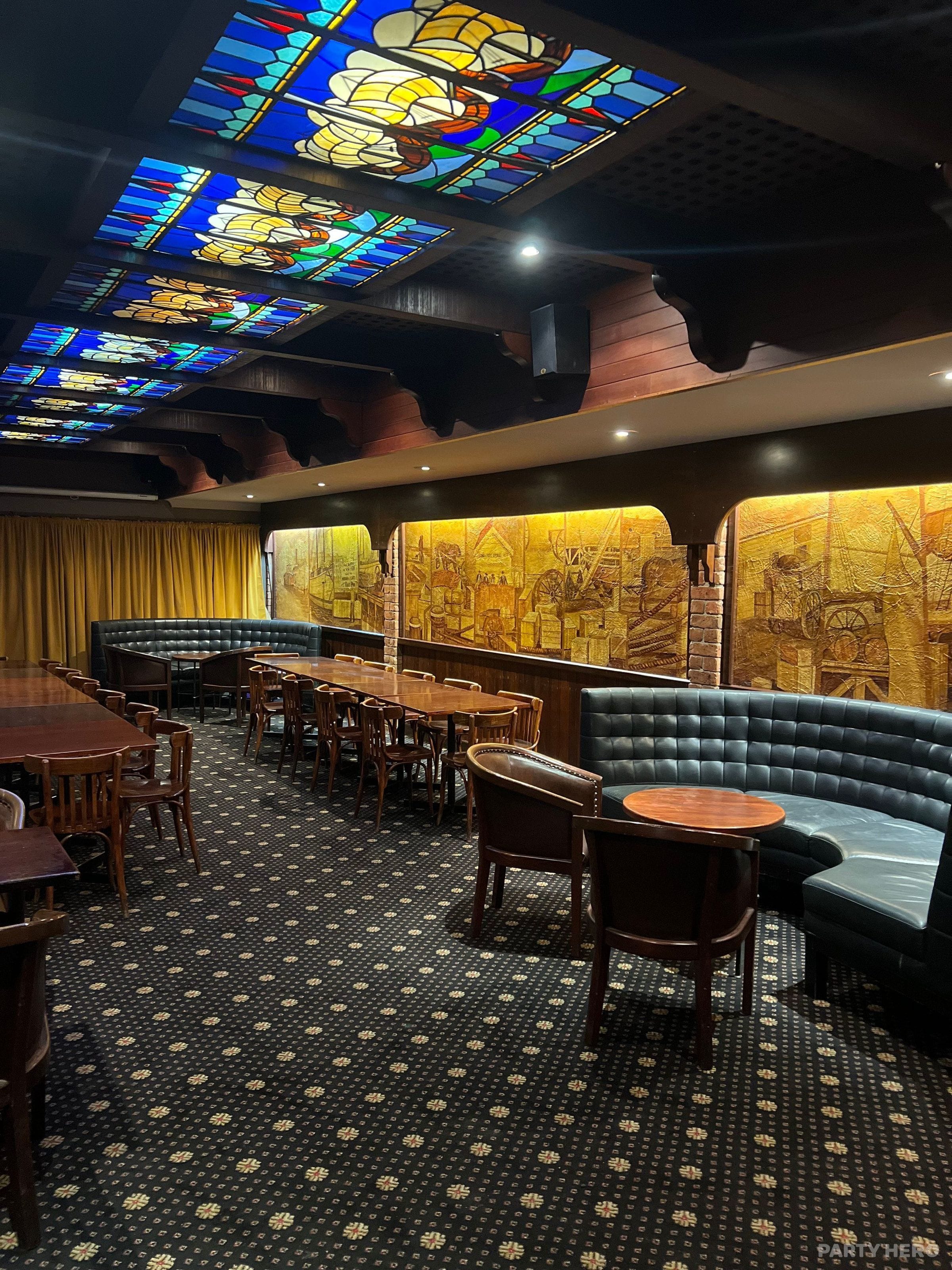 Customs House Hotel Williamstown - party venue in Melbourne