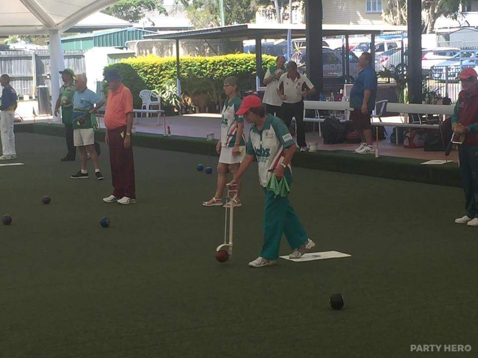Club Manly - barefoot bowls in Brisbane