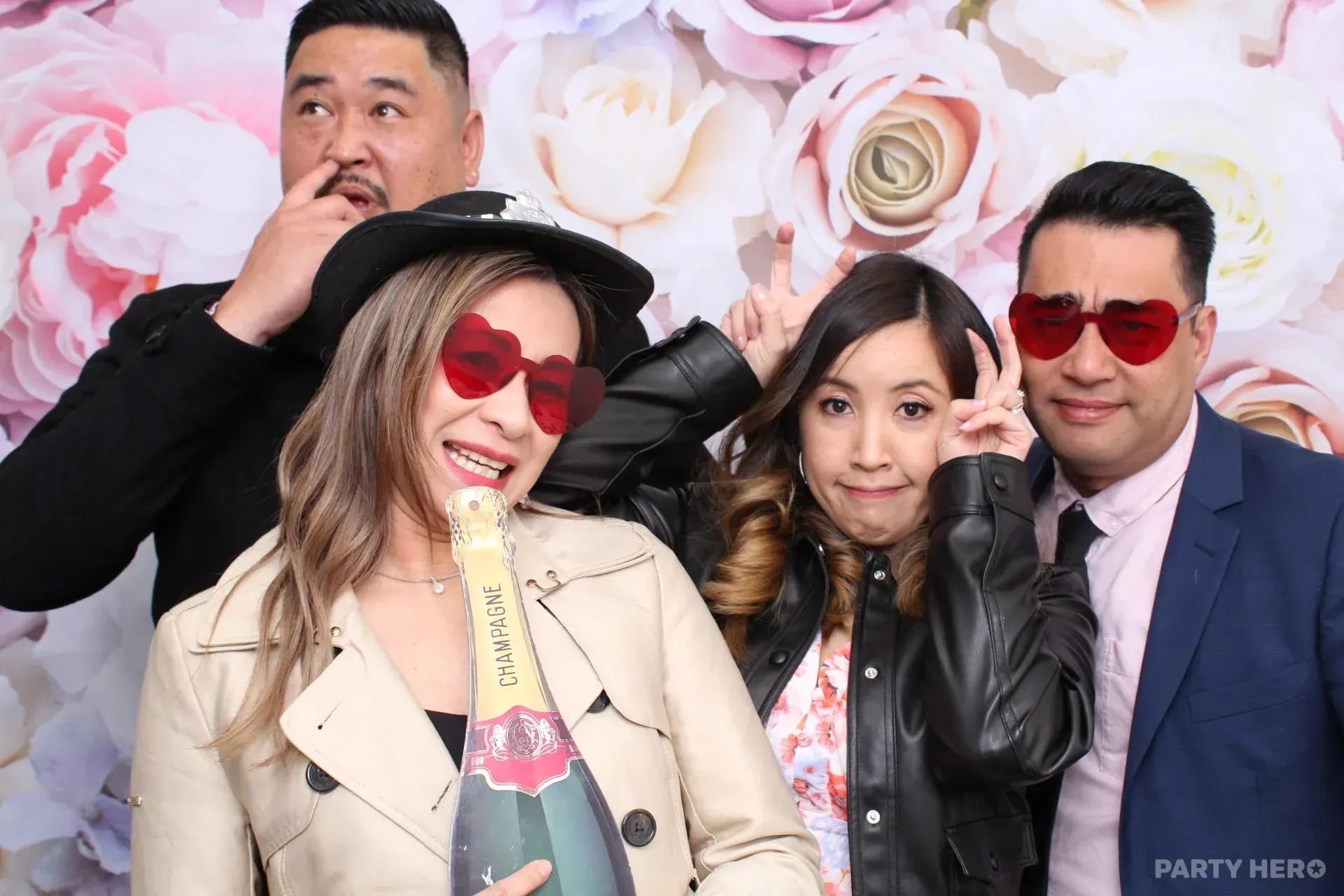 Stardust Photobooths - photo booth hire in Melbourne