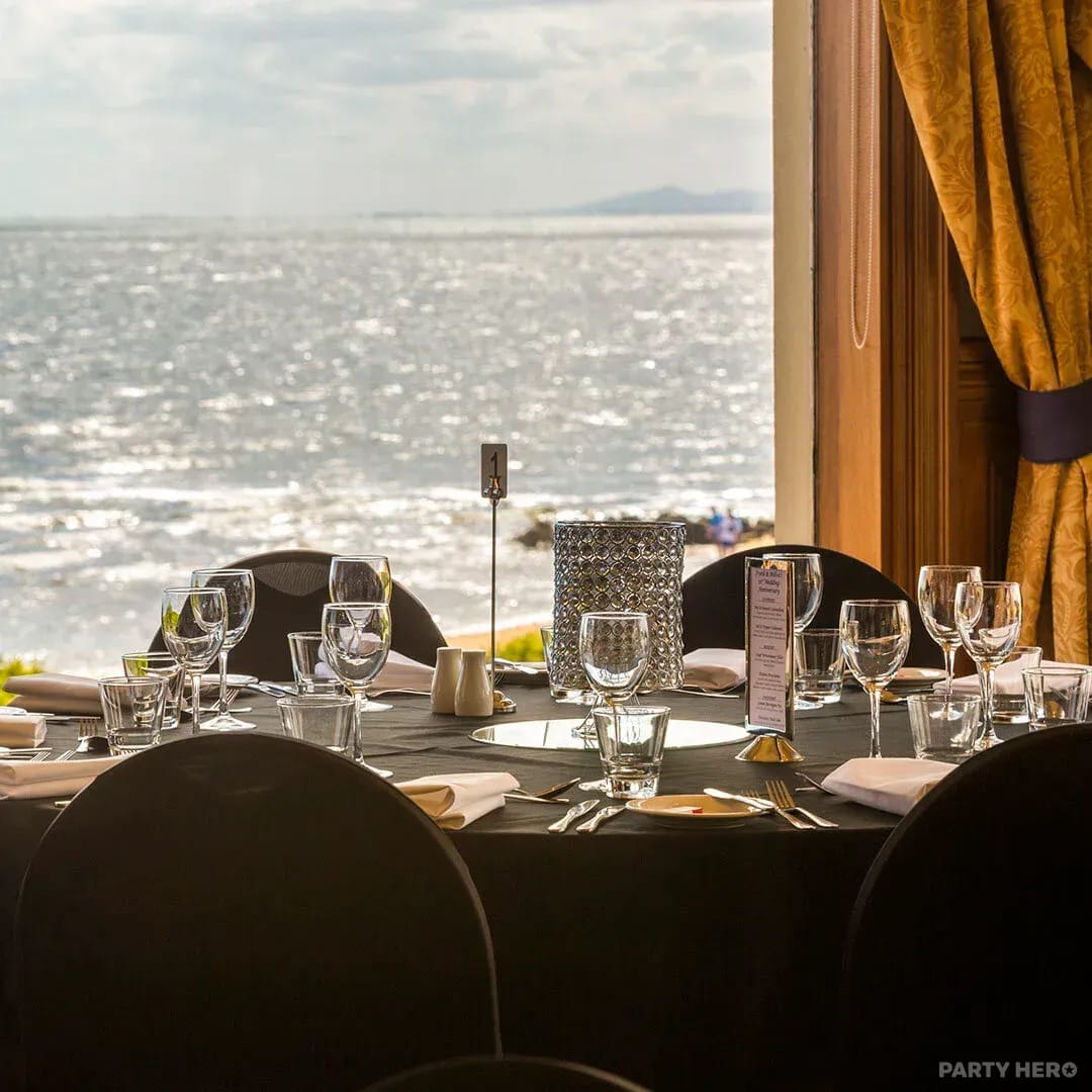 Brighton Beach Hotel - party venue in Melbourne