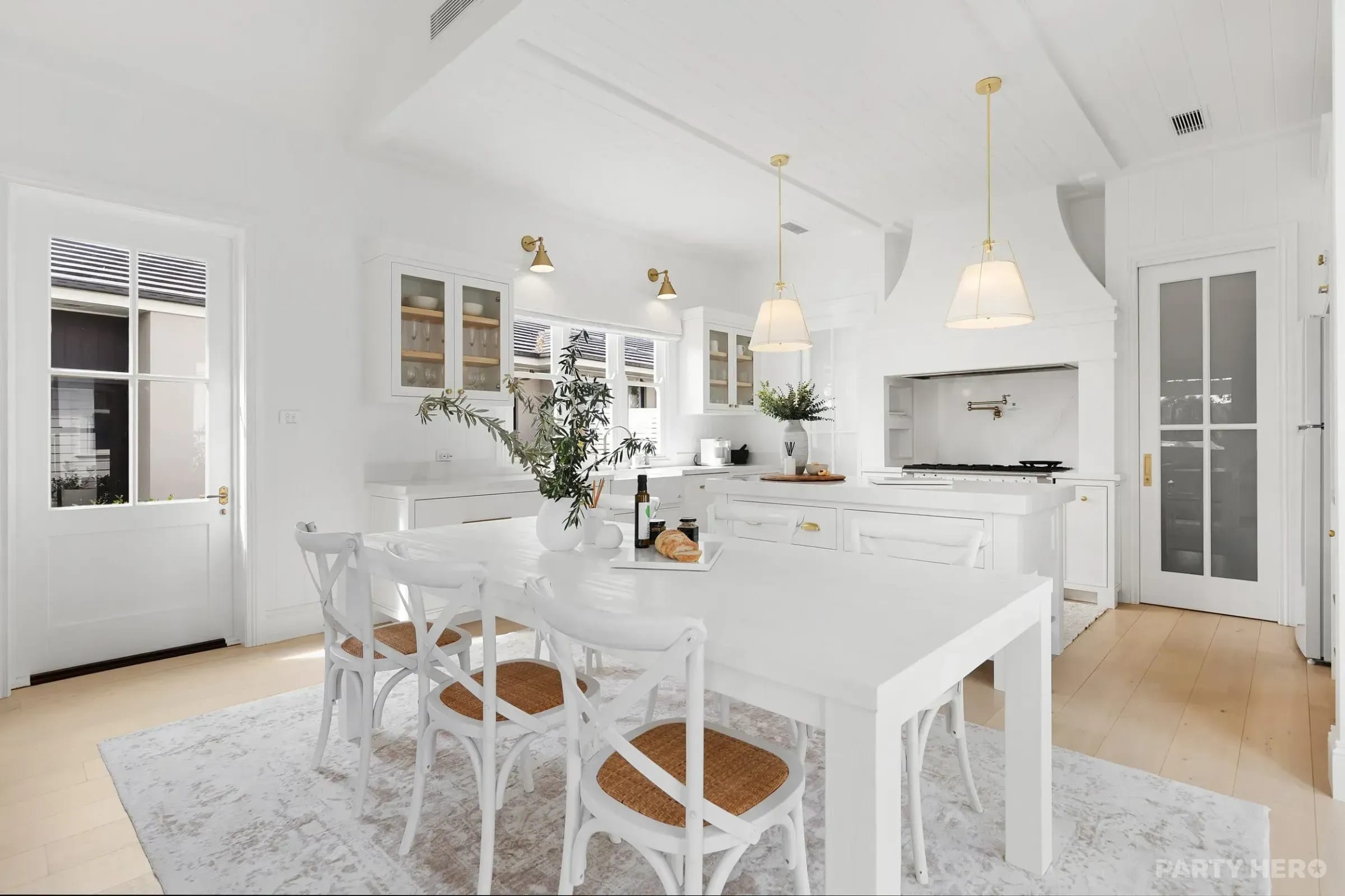 Farmhouse Hunter Valley - accommodation in the Hunter Valley